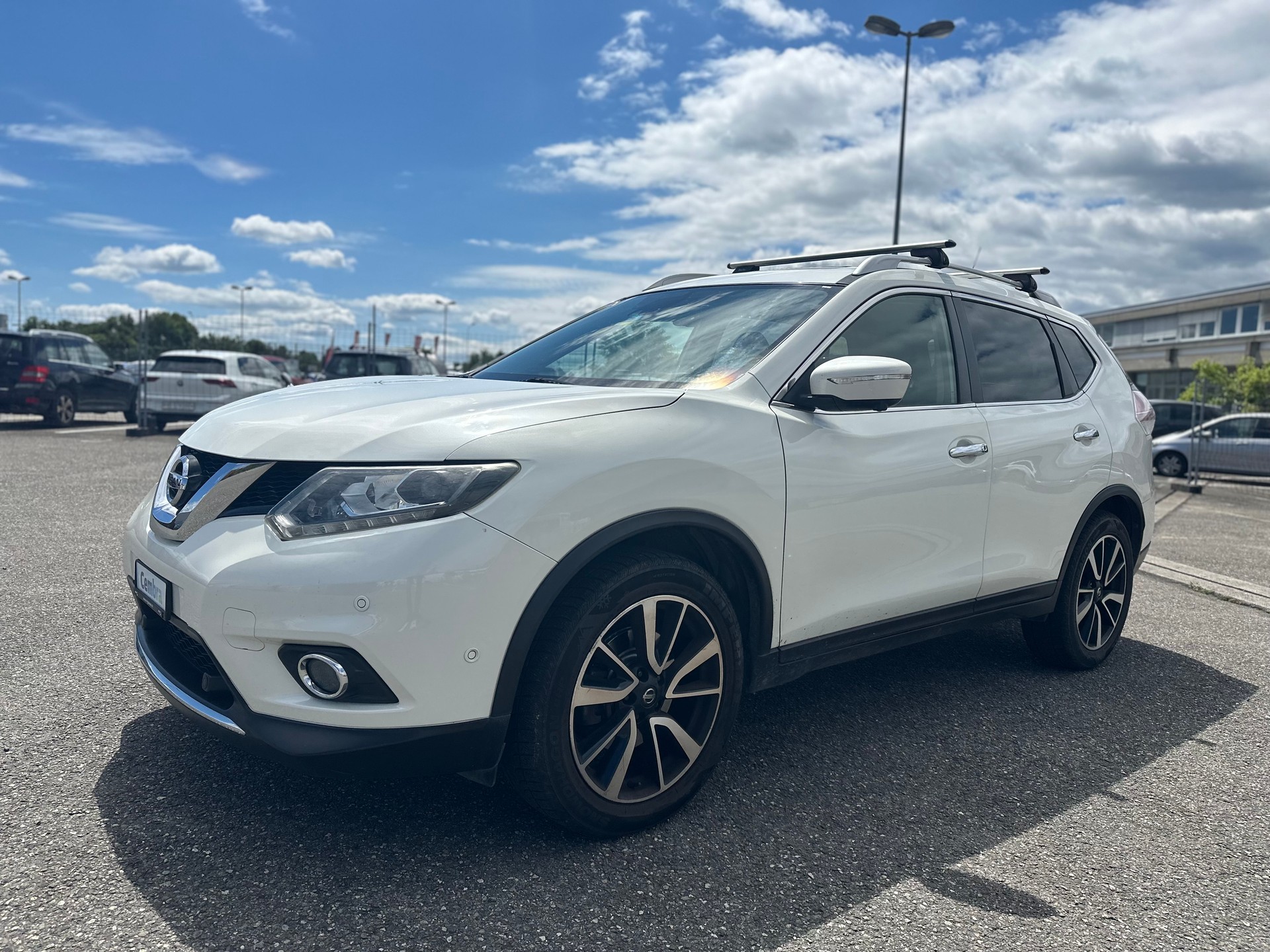 NISSAN X-TRAIL-image-0