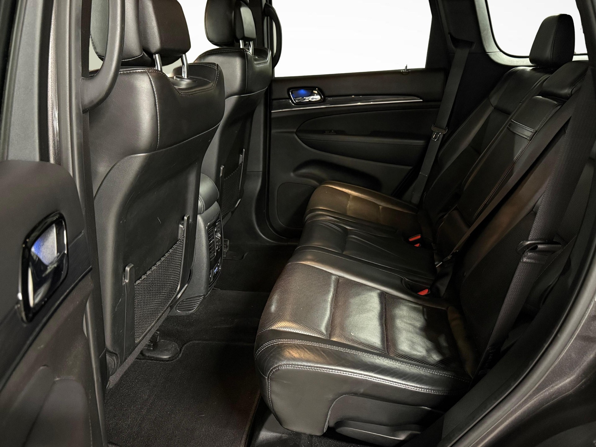 JEEP Grand Cherokee 3.0 CRD 250 Overland-image-11
