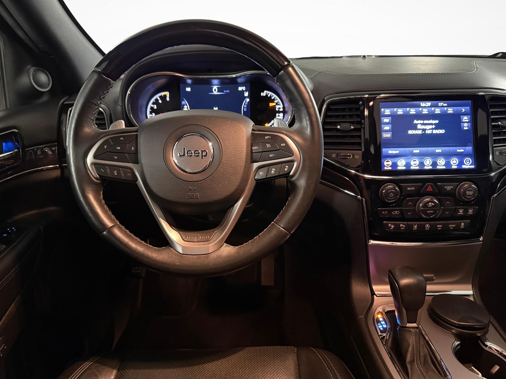 JEEP Grand Cherokee 3.0 CRD 250 Overland-image-13