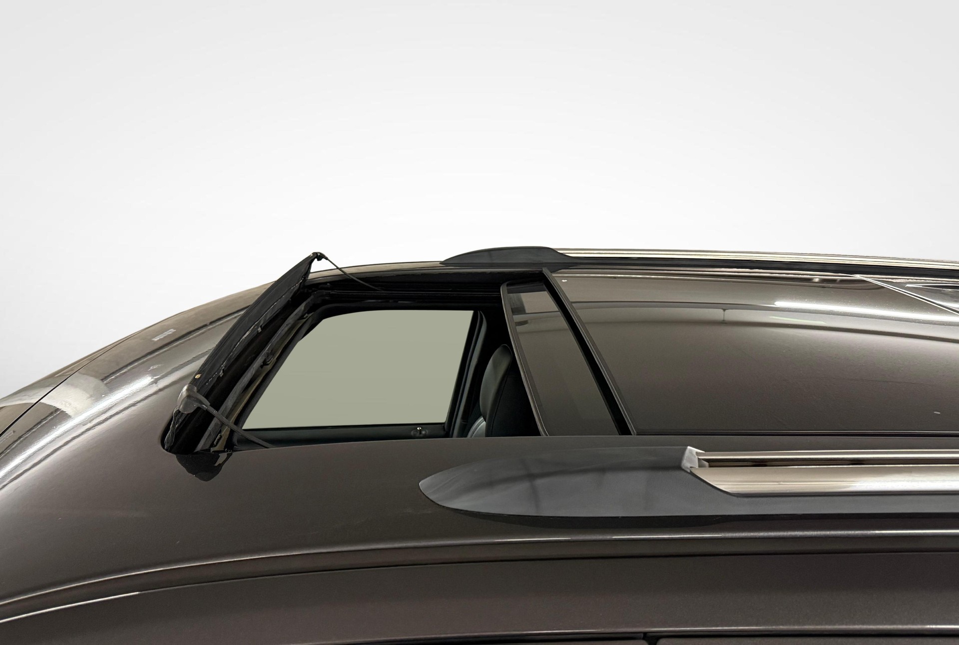 JEEP Grand Cherokee 3.0 CRD 250 Overland-image-9