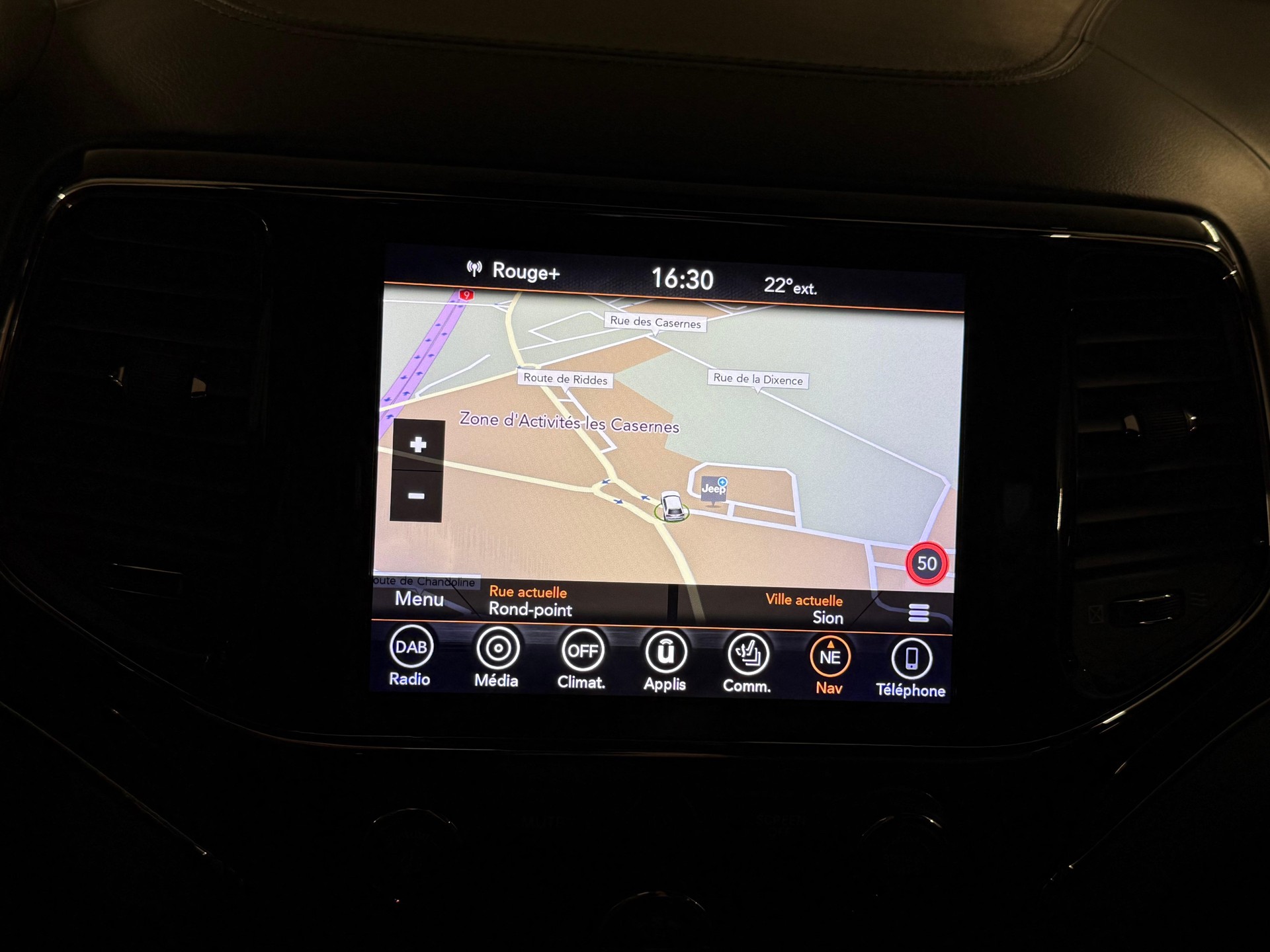 JEEP Grand Cherokee 3.0 CRD 250 Overland-image-16