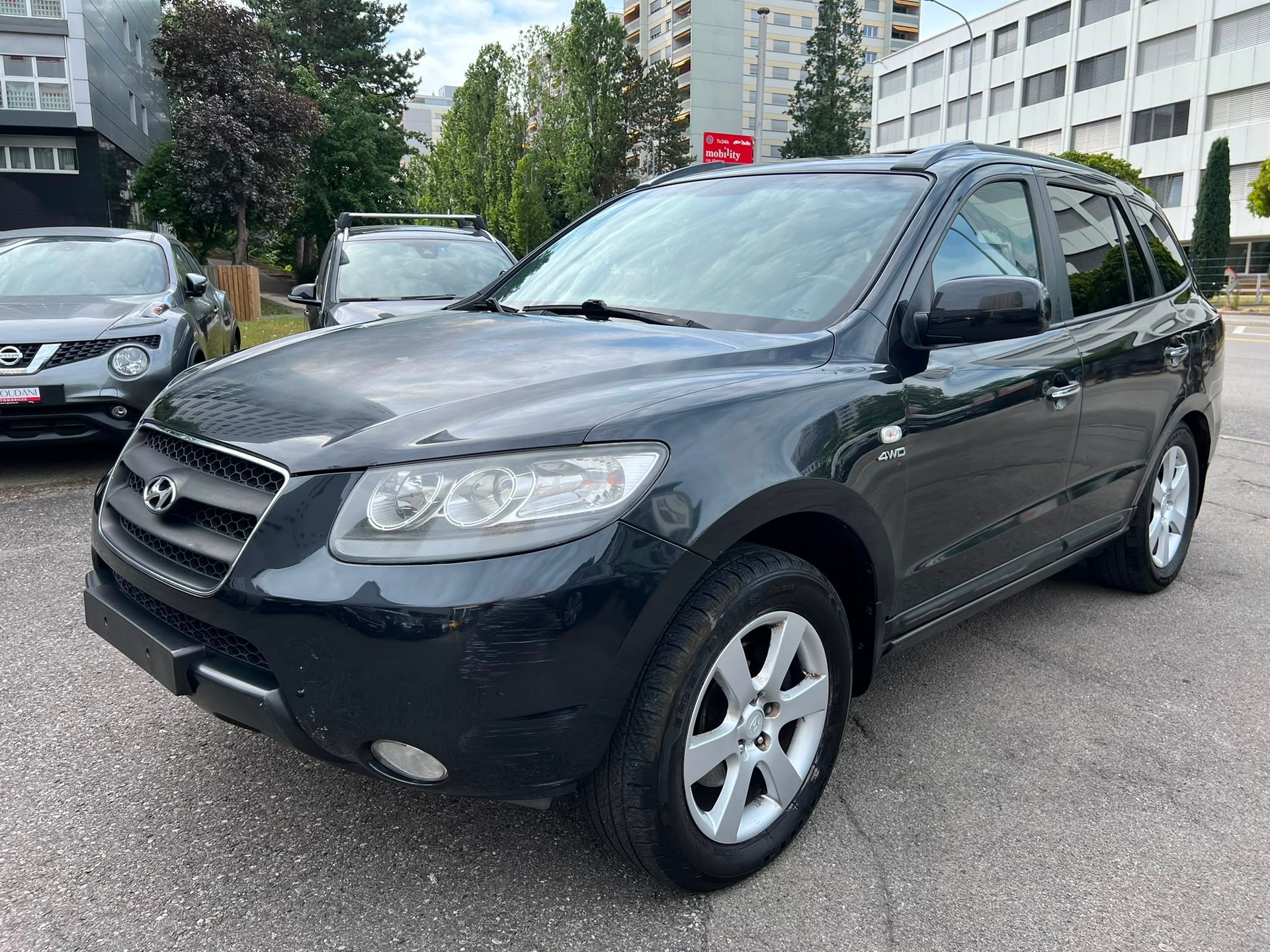 HYUNDAI Santa Fe 2.2 CRDi Premium 4WD Automatic-image-0