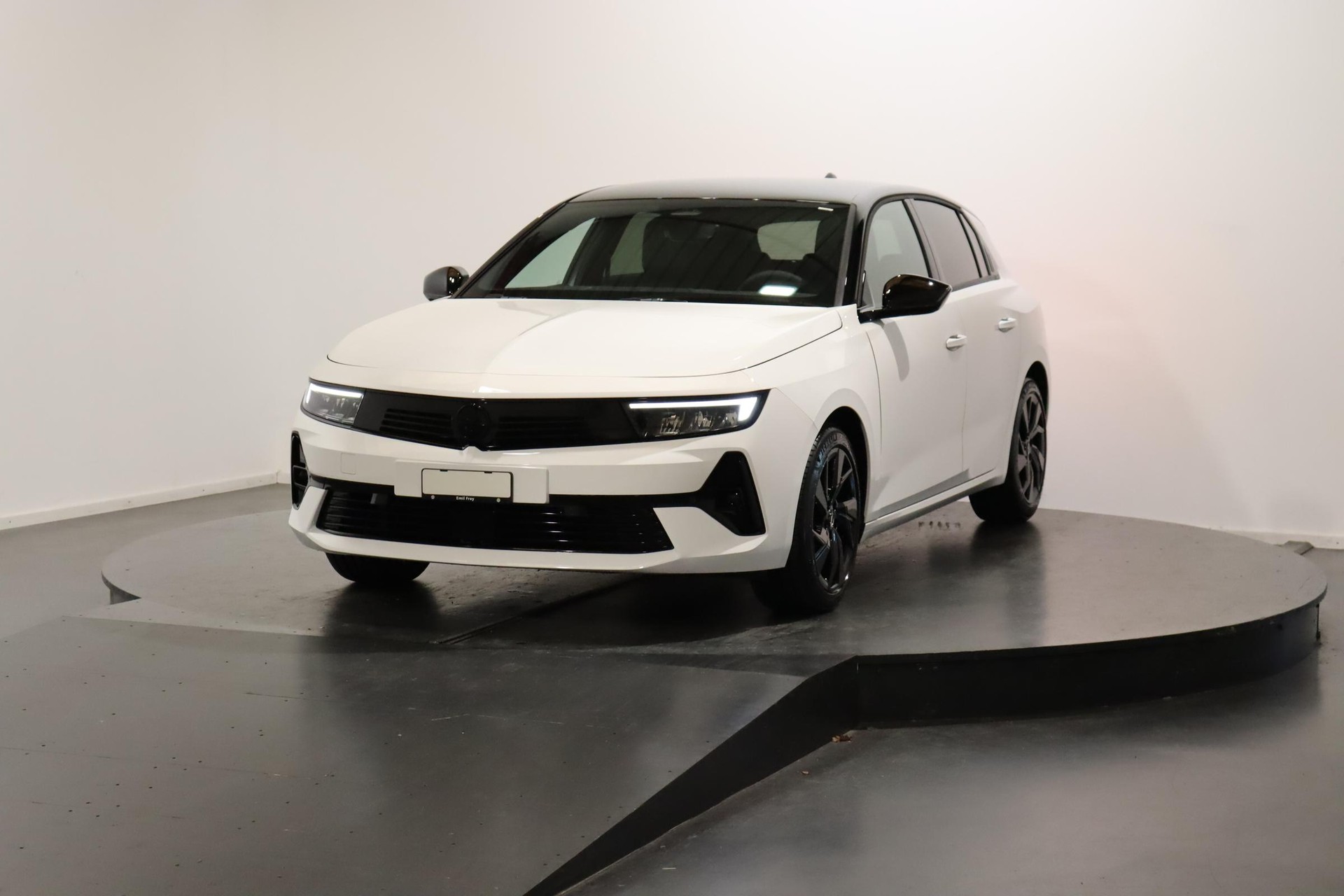 OPEL Astra 1.2 T 130 GS-image-0