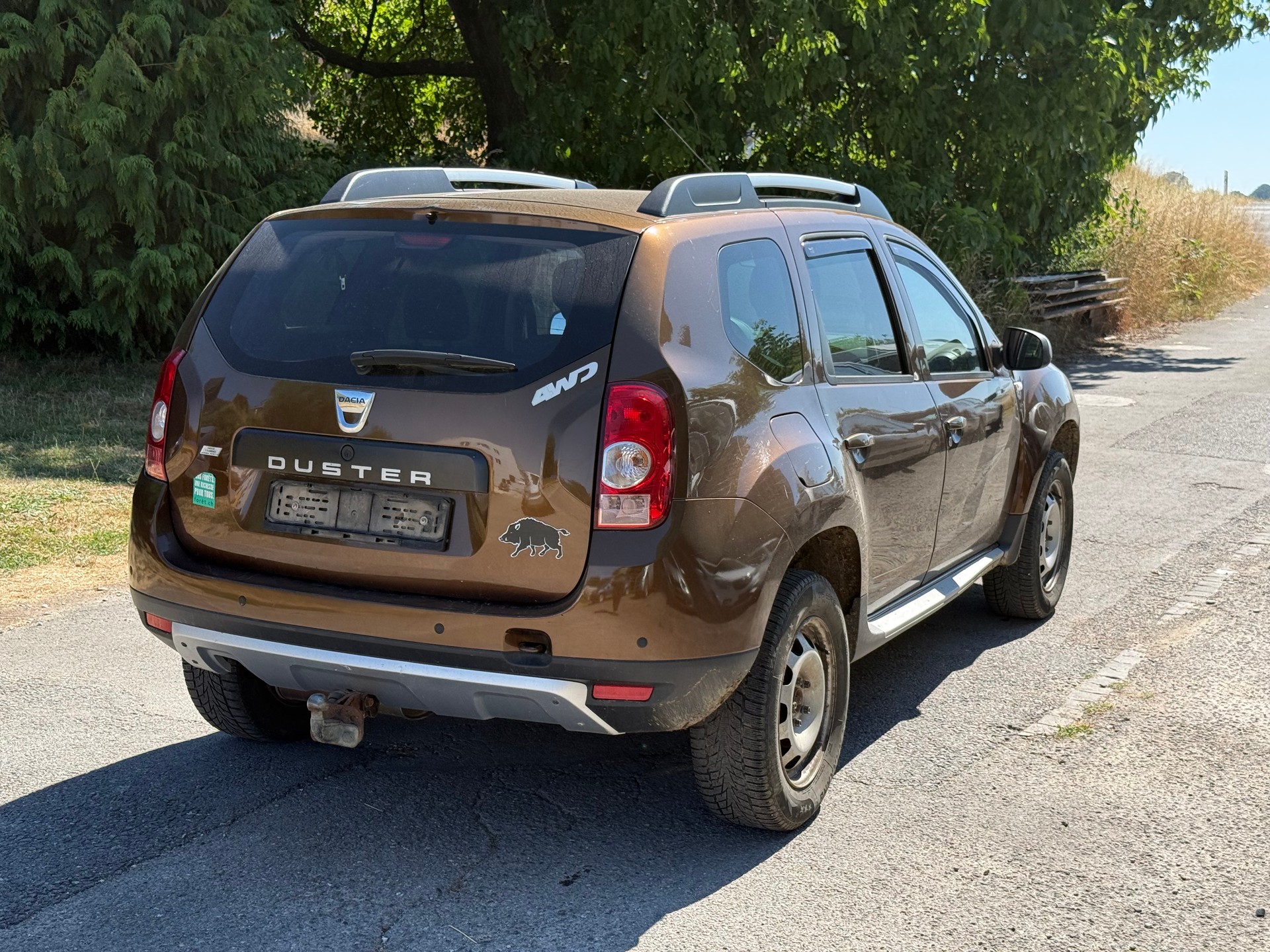 DACIA Duster 1.6 Lauréate 4x4-image-4
