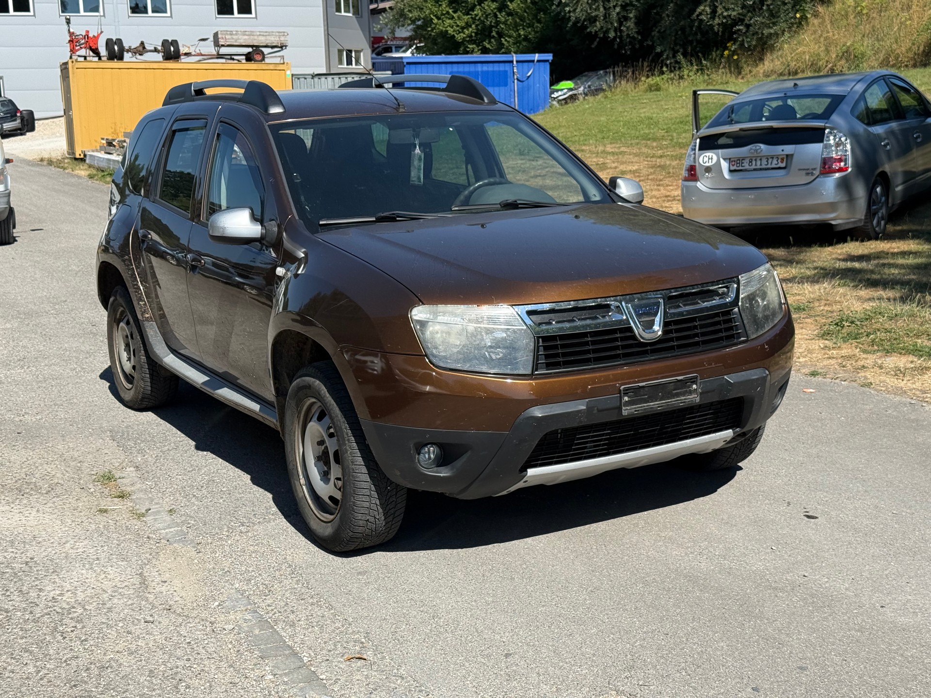 DACIA Duster 1.6 Lauréate 4x4-image-1