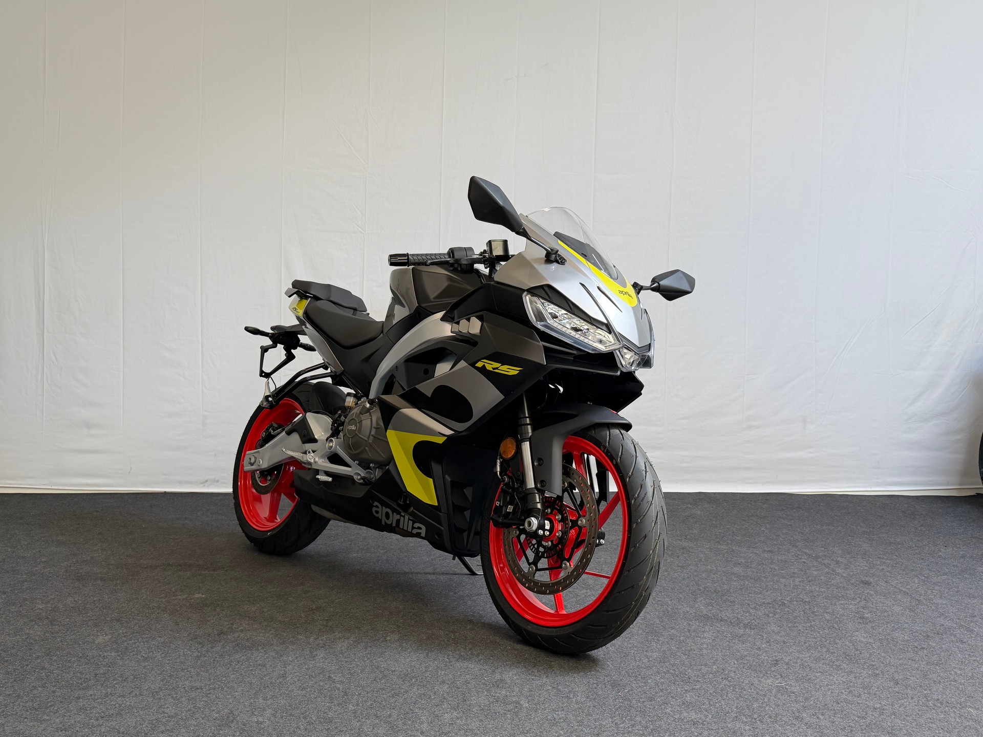 APRILIA RS 457 (35kW) E5+-showroom-element-2