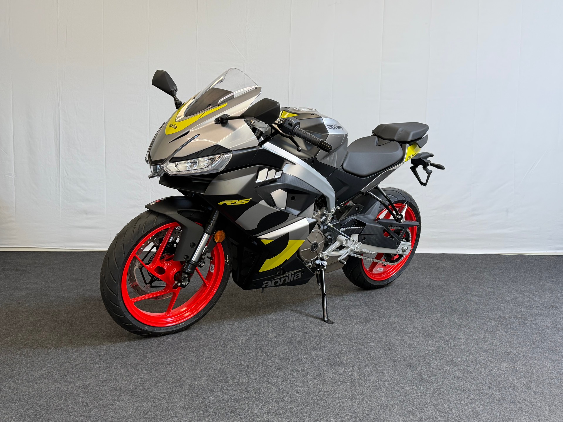 APRILIA RS 457 (35kW) E5+-showroom-element-3