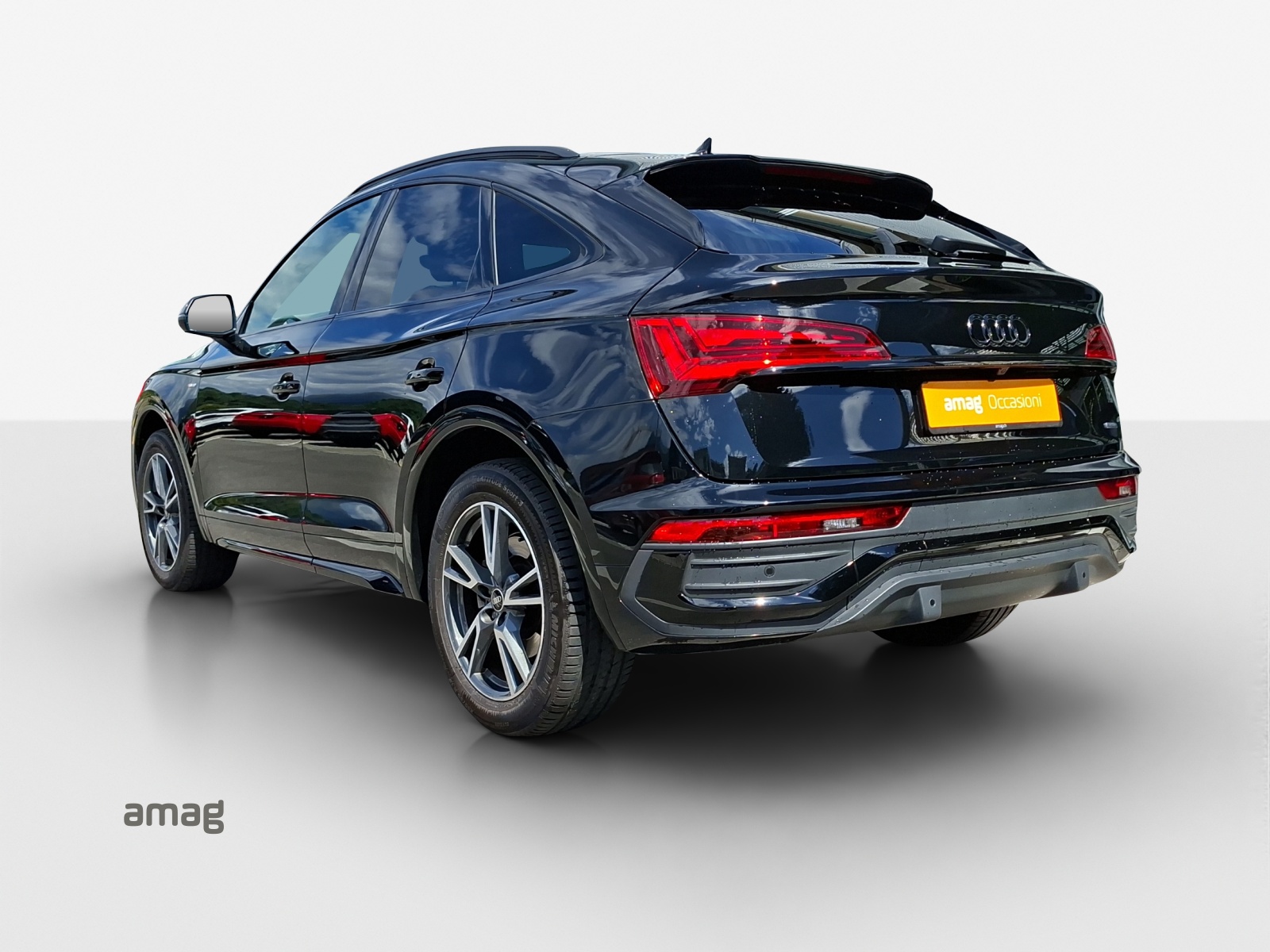 AUDI Q5 Sportback 45 TFSI S line quattro S-tronic-image-2