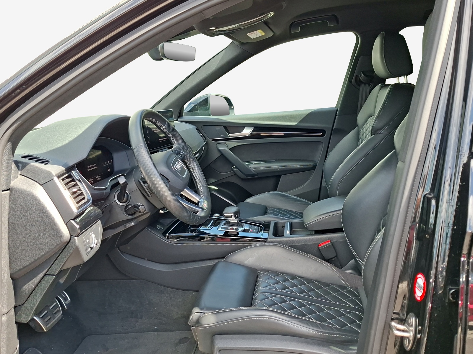 AUDI Q5 Sportback 45 TFSI S line quattro S-tronic-image-9