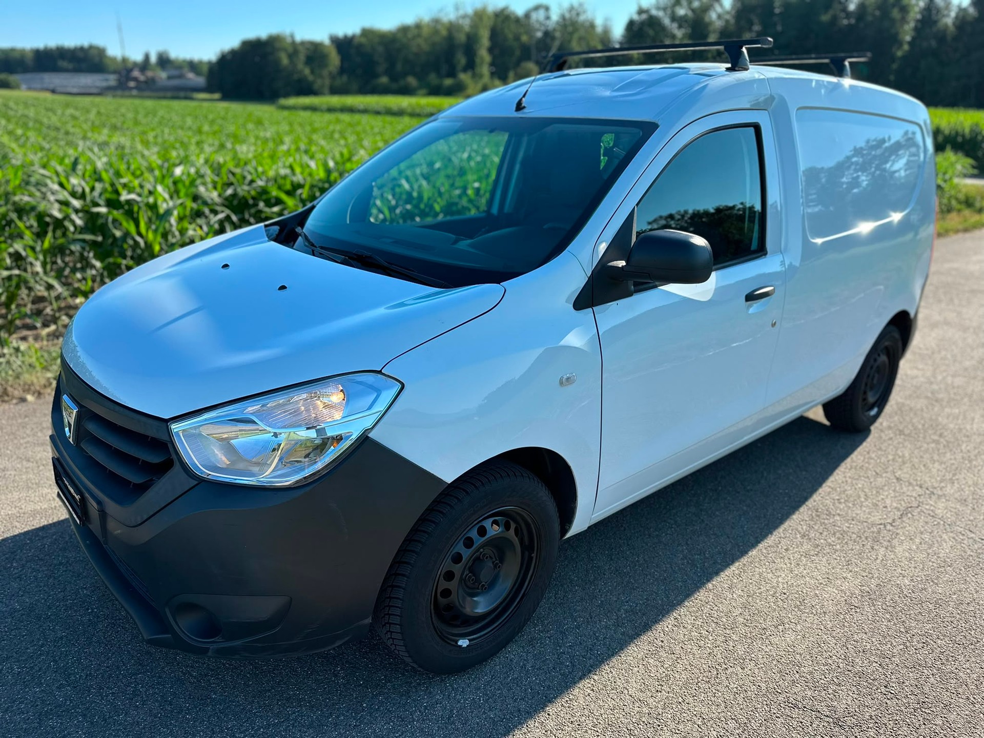 DACIA Dokker Van SCe 100 S&S Ambiance-image-1