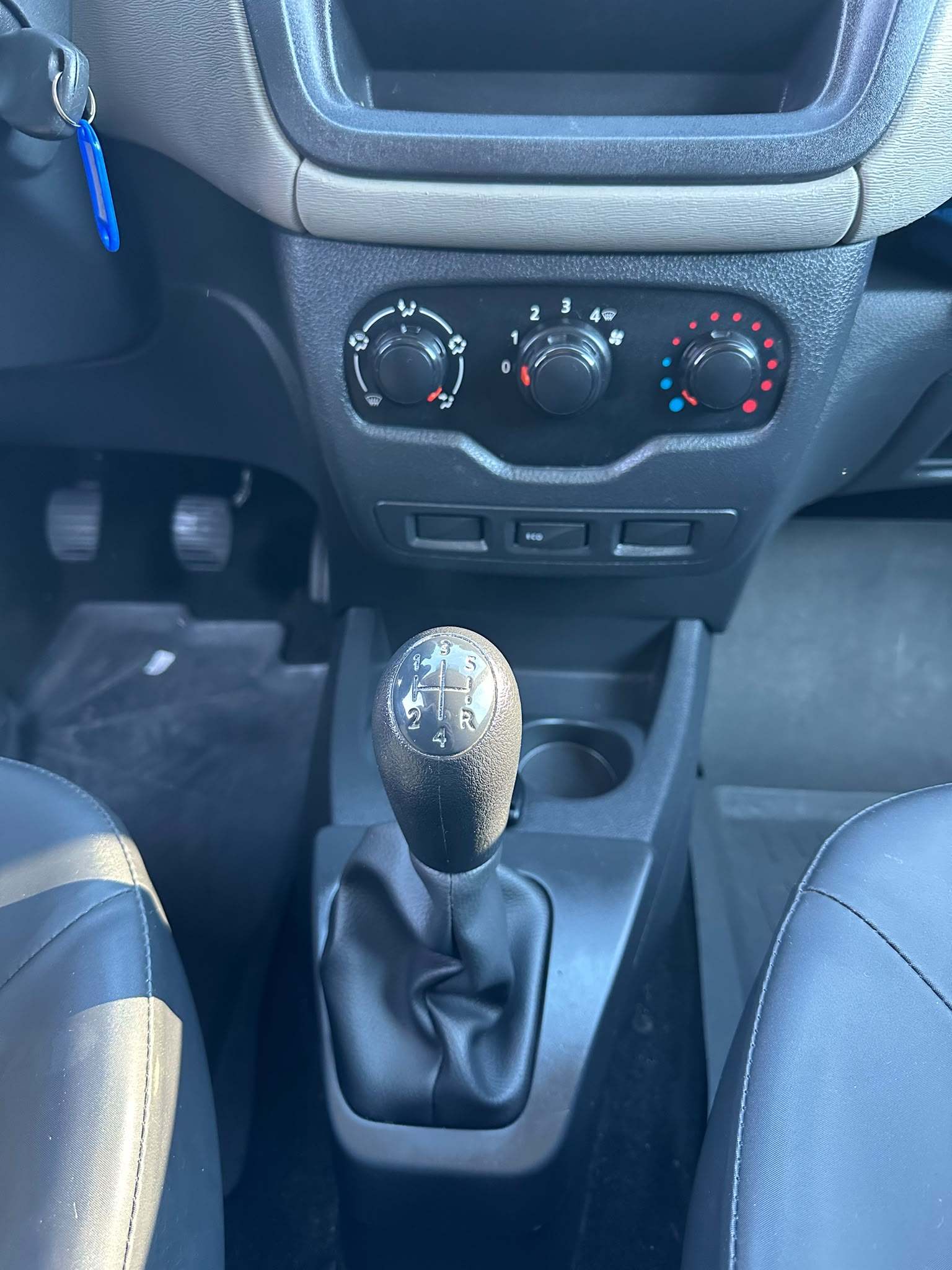 DACIA Dokker Van SCe 100 S&S Ambiance-image-17