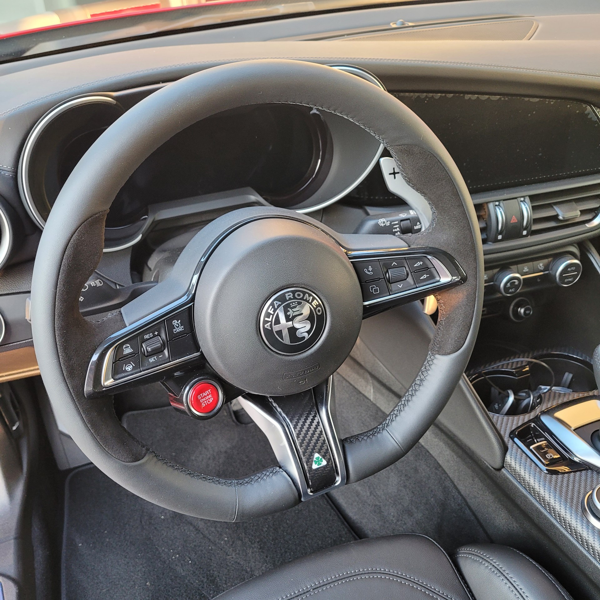 ALFA ROMEO Giulia 2.9 V6 Quadrifoglio-image-11