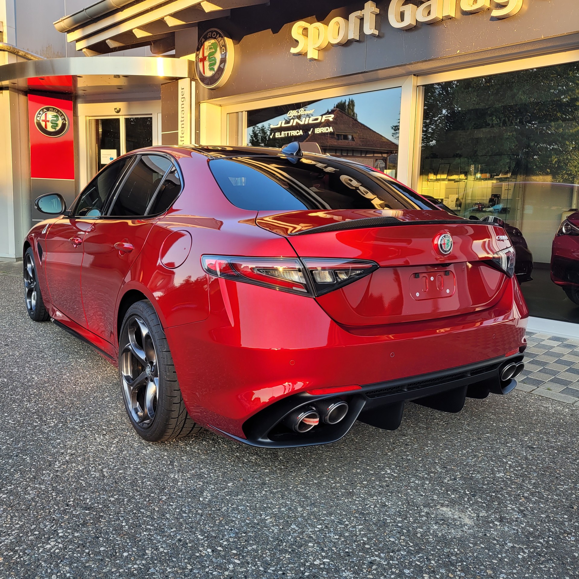 ALFA ROMEO Giulia 2.9 V6 Quadrifoglio-image-2