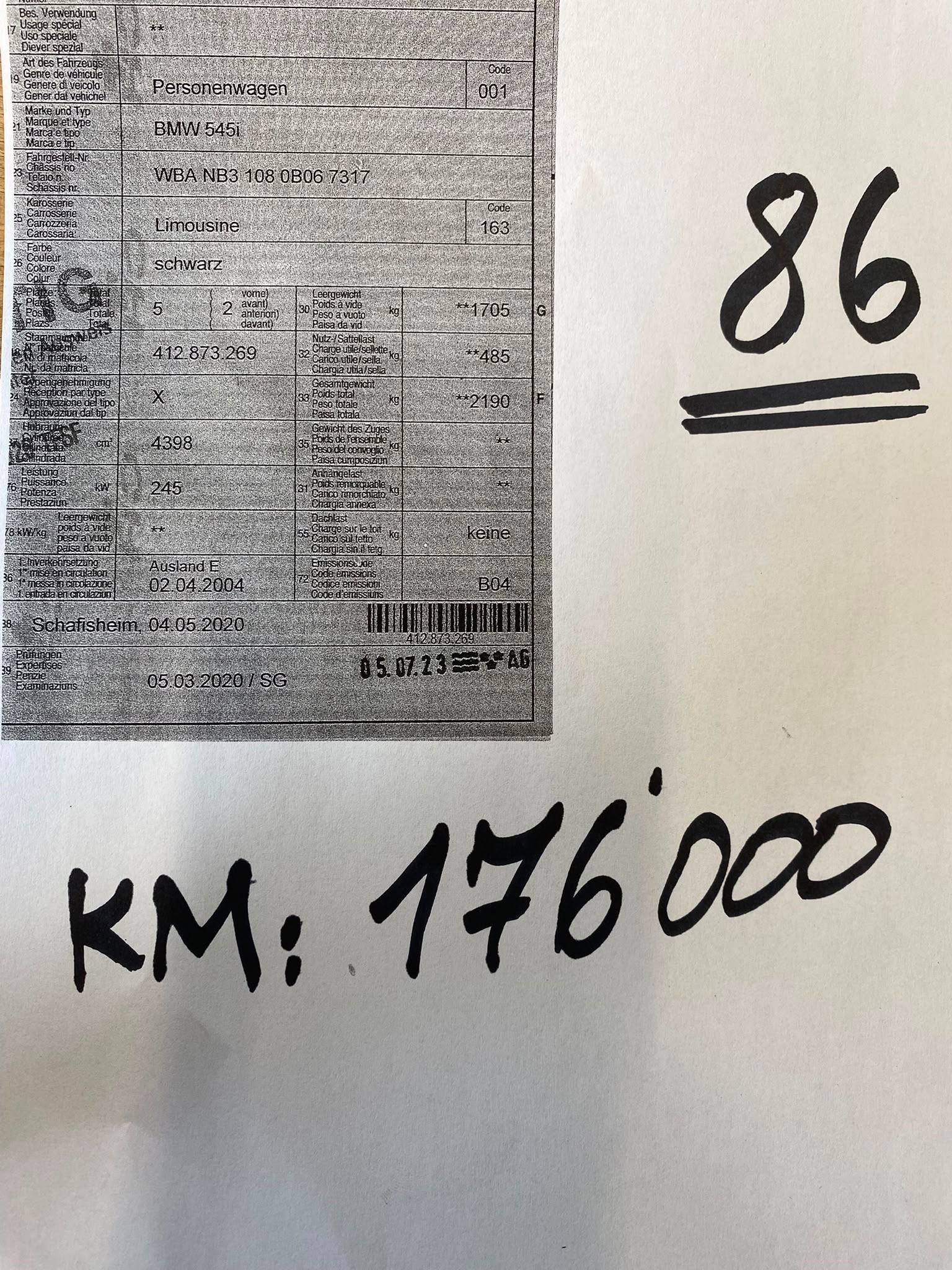 BMW 545i-image-12