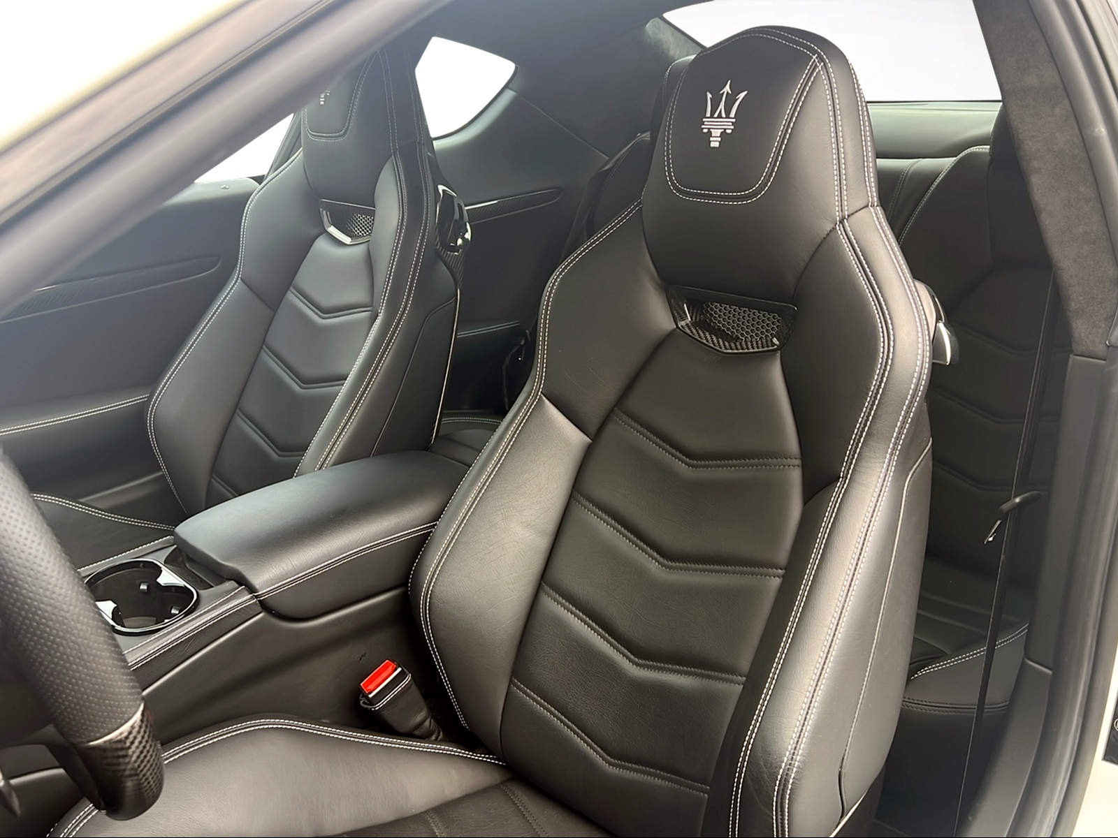 MASERATI GranTurismo Sport Automatica-image-5