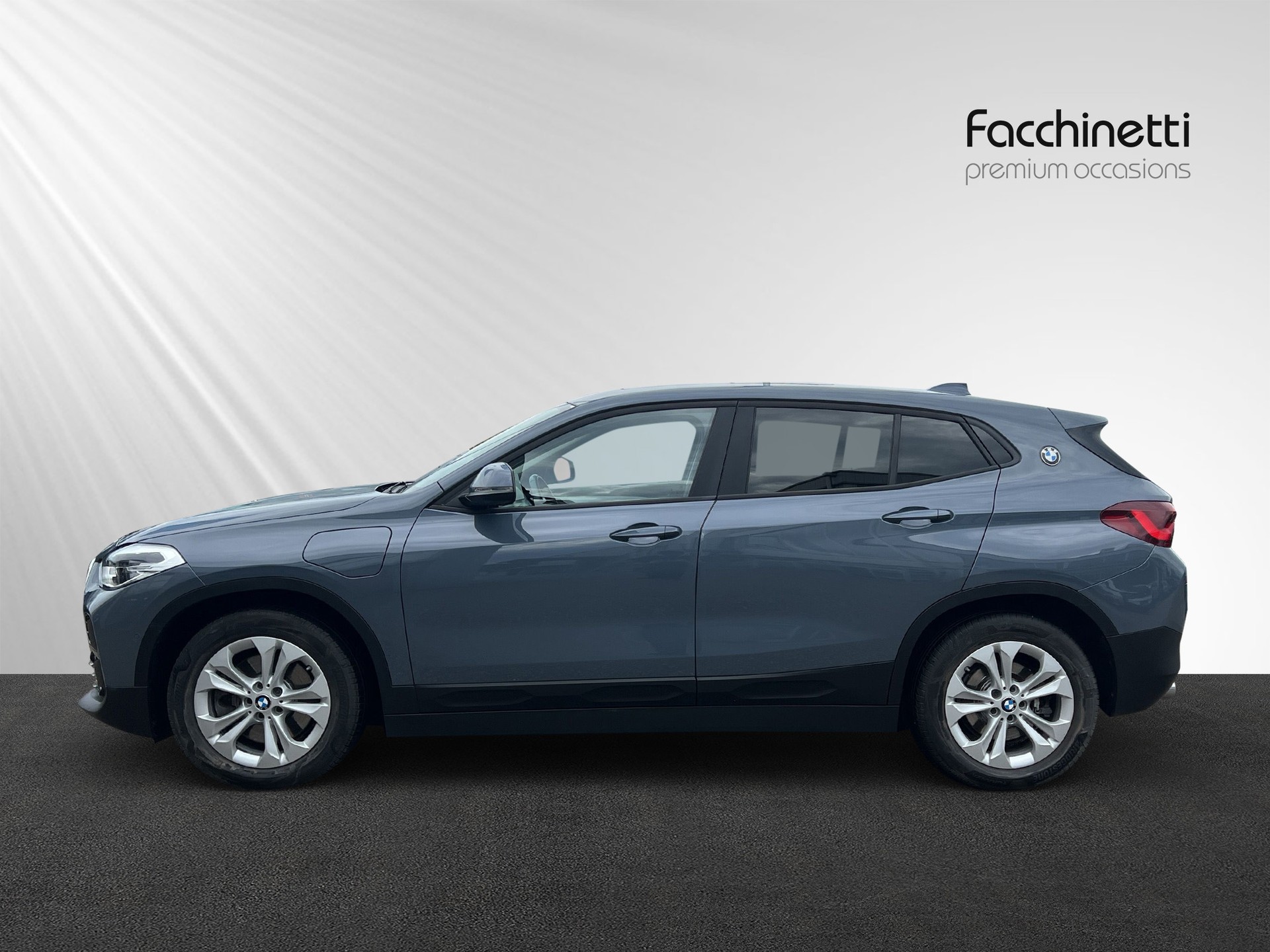 BMW X2 xDrive 25e M Sport Steptronic-image-1