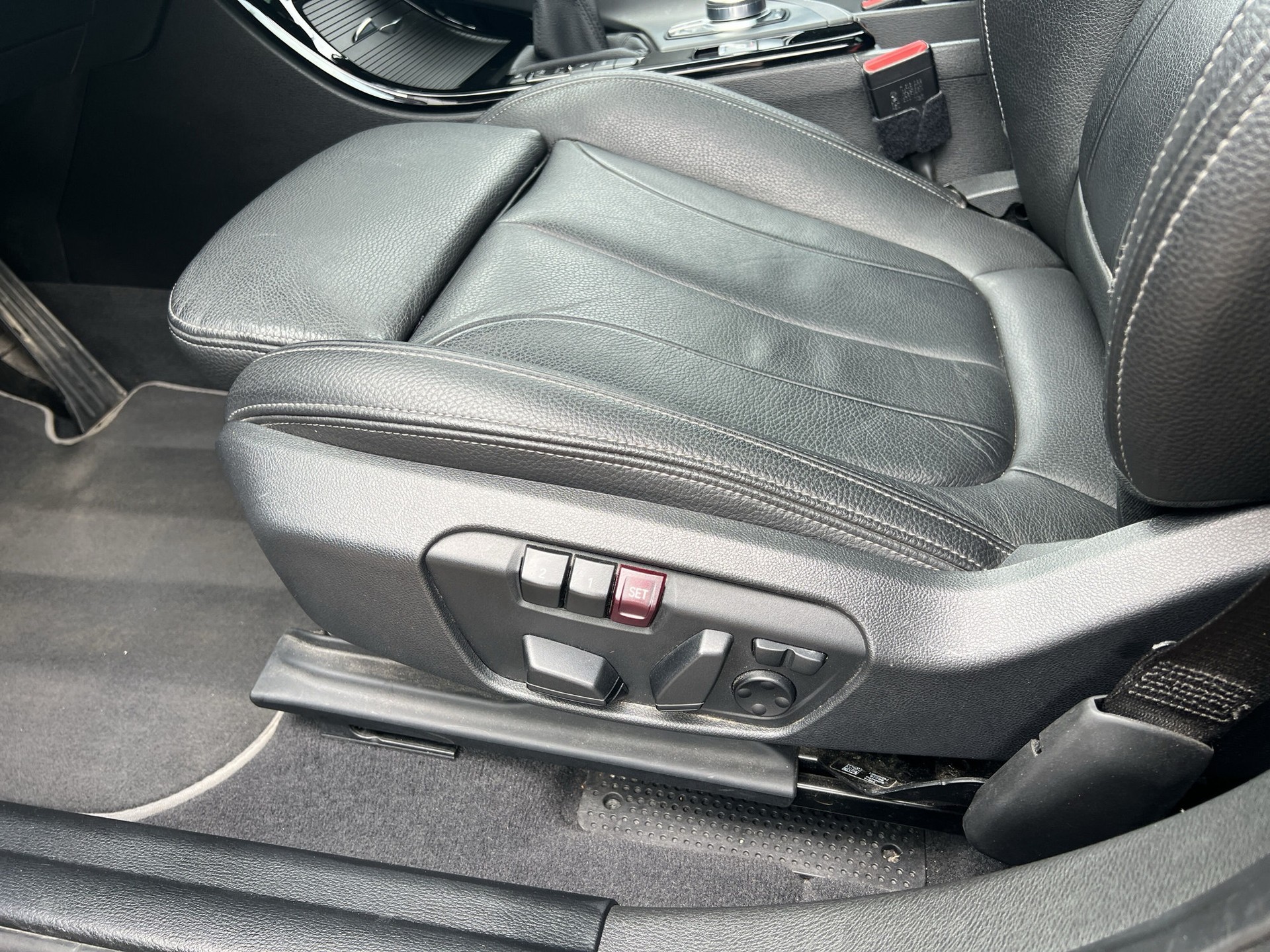 BMW X2 xDrive 25e M Sport Steptronic-image-18