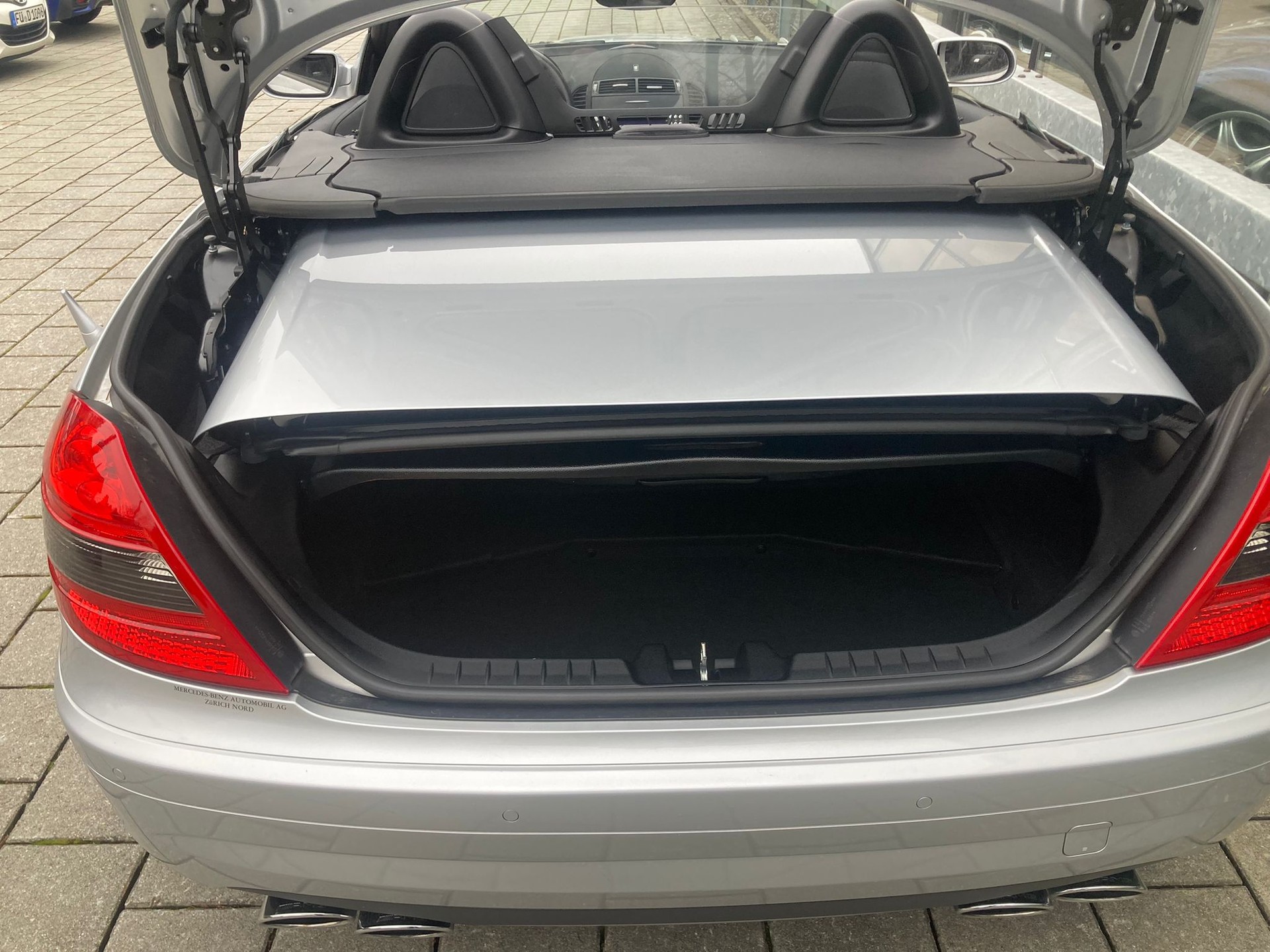 MERCEDES-BENZ SLK 55 AMG 7G-Tronic-image-16