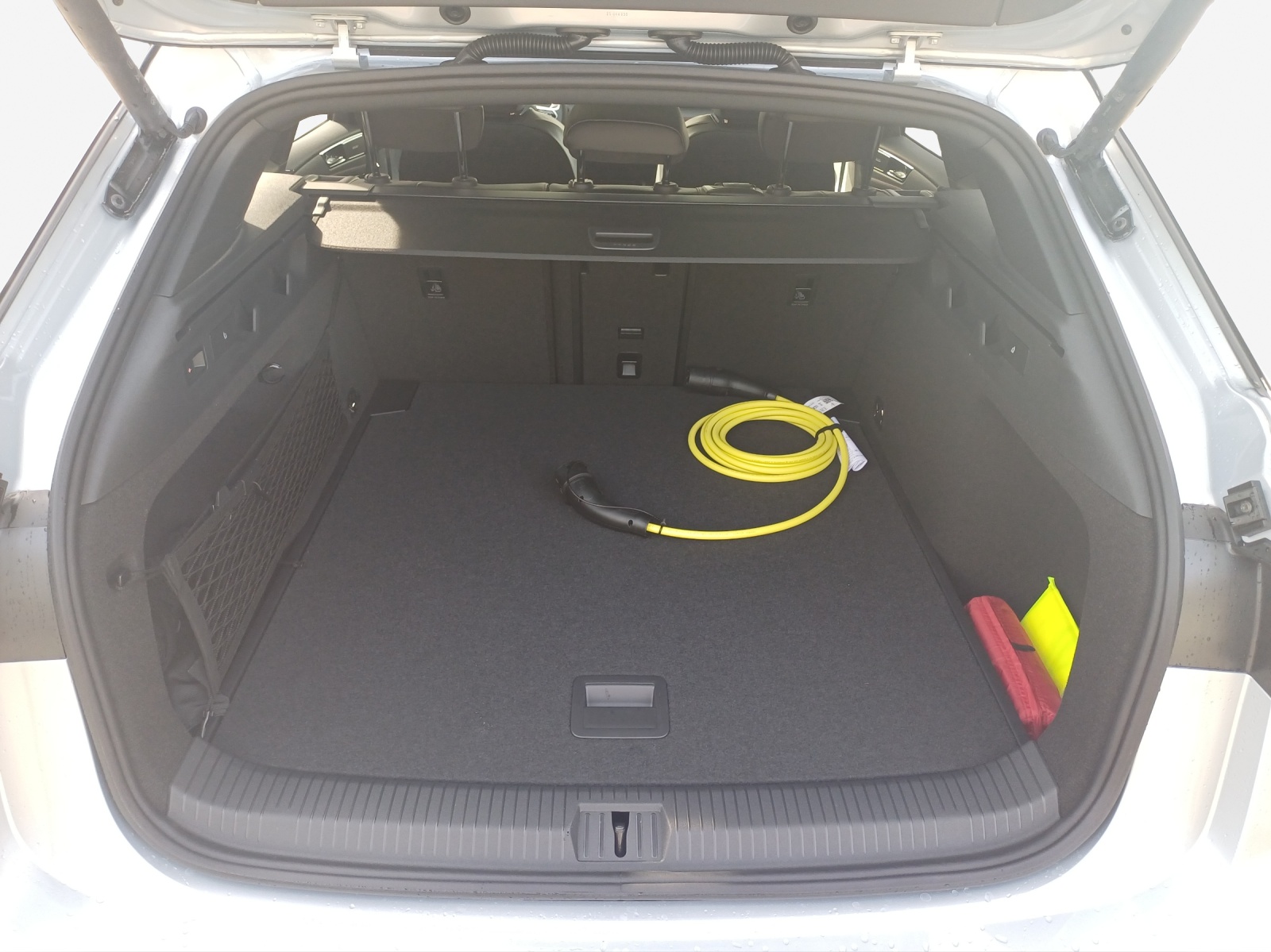 VW ID.7 Tourer GTX 86 kWh GTX 4 Motion-image-12