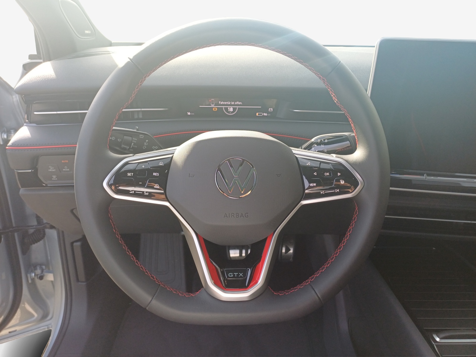 VW ID.7 Tourer GTX 86 kWh GTX 4 Motion-image-9