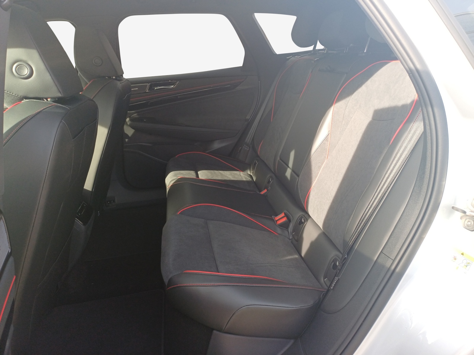 VW ID.7 Tourer GTX 86 kWh GTX 4 Motion-image-11