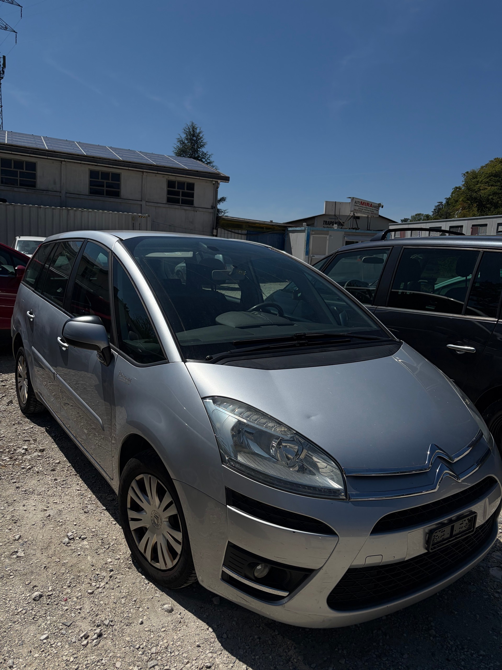 CITROEN Grand C4 Picasso 1.6i Hdi Disel-image-6