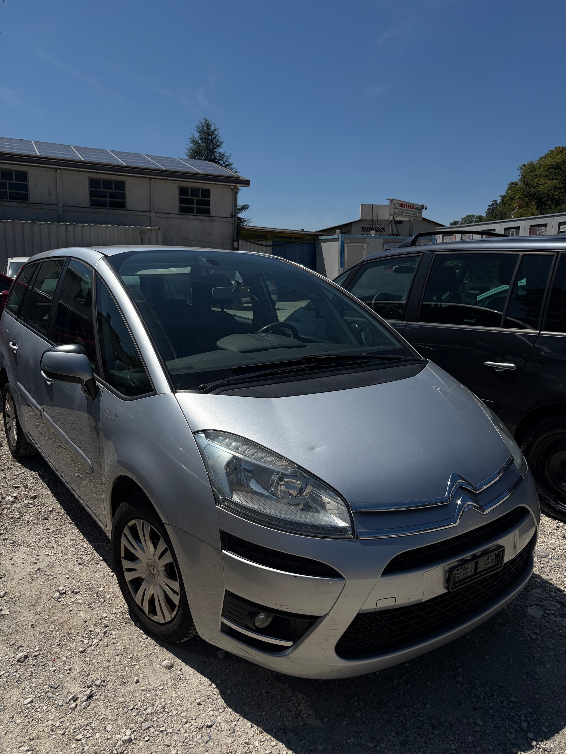 CITROEN Grand C4 Picasso 1.6i Hdi Disel-image-2