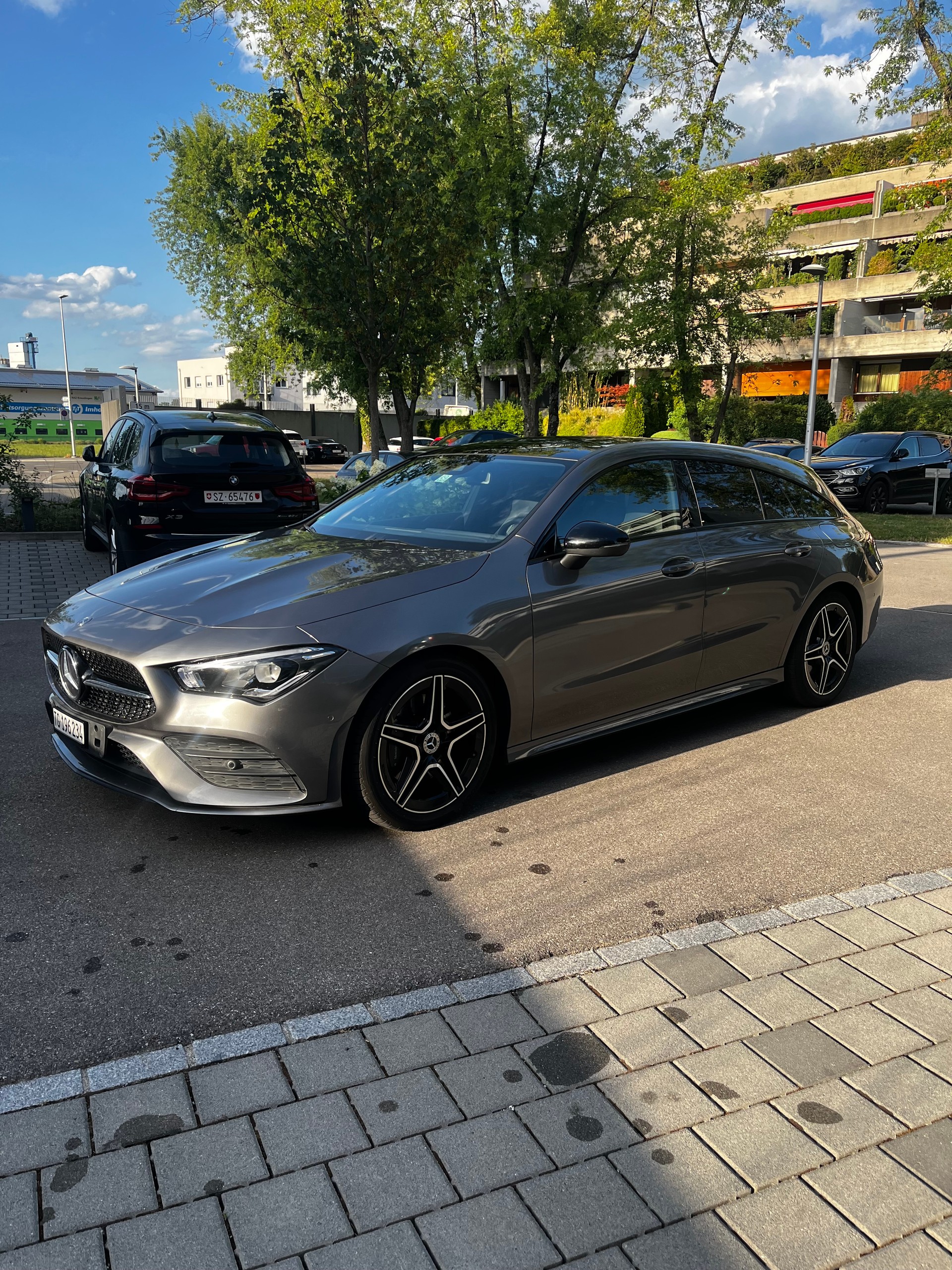 MERCEDES-BENZ Shooting Break AMG Line-image-0