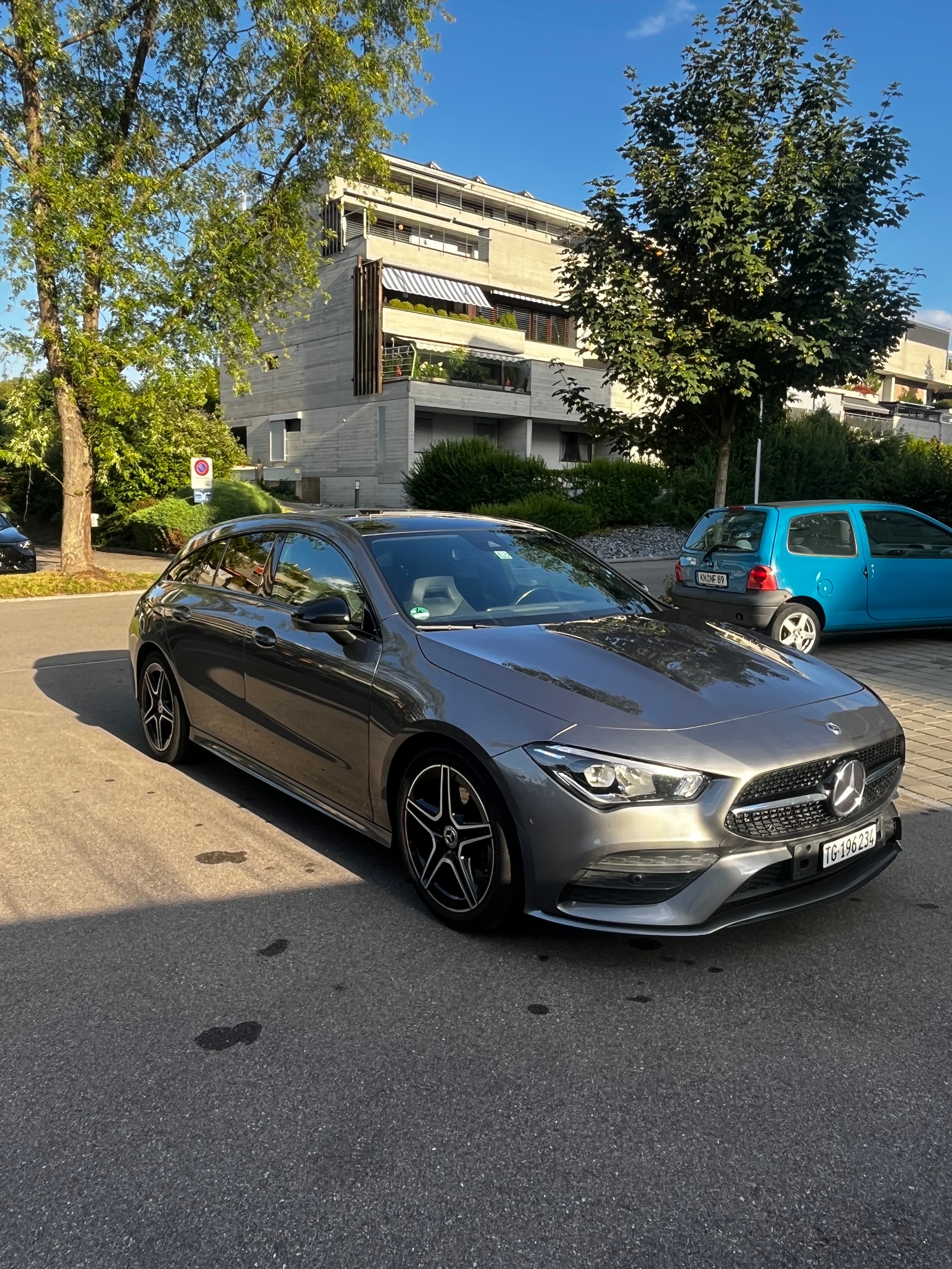 MERCEDES-BENZ Shooting Break AMG Line-image-1
