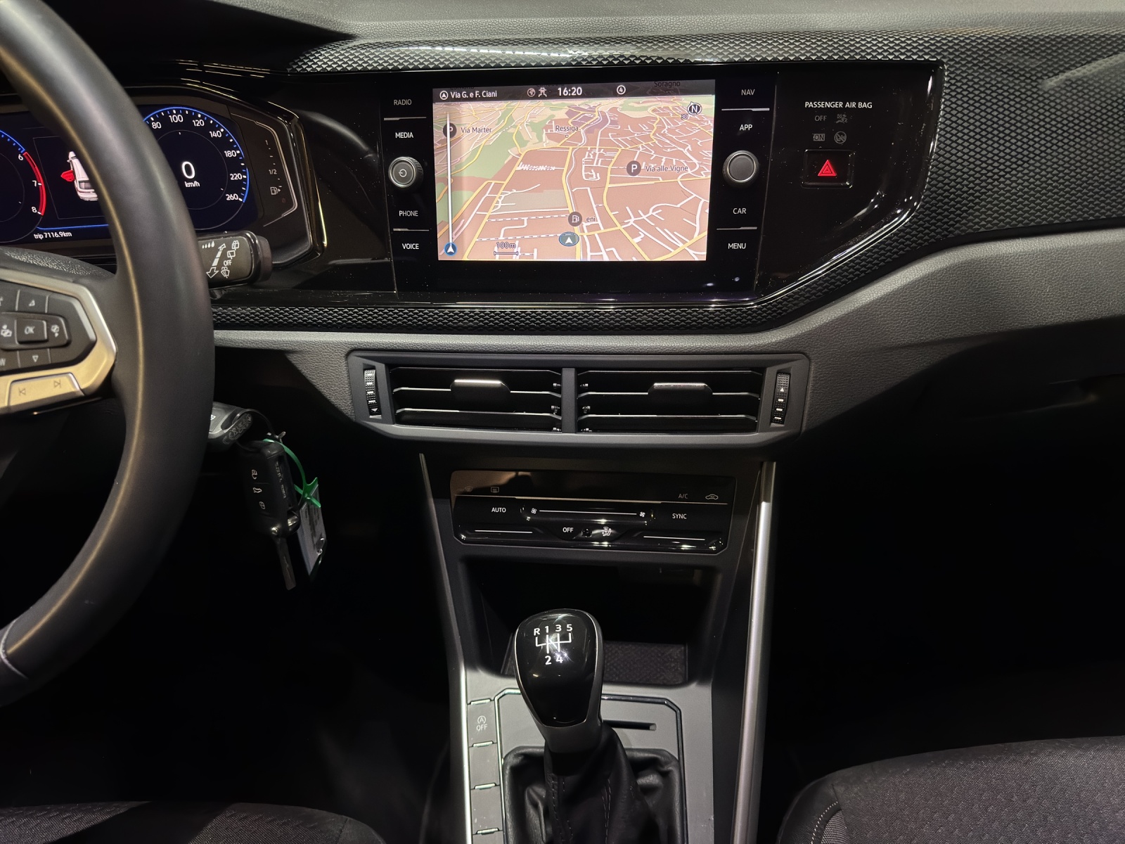 VW Taigo 1.0 TSI Life-image-10