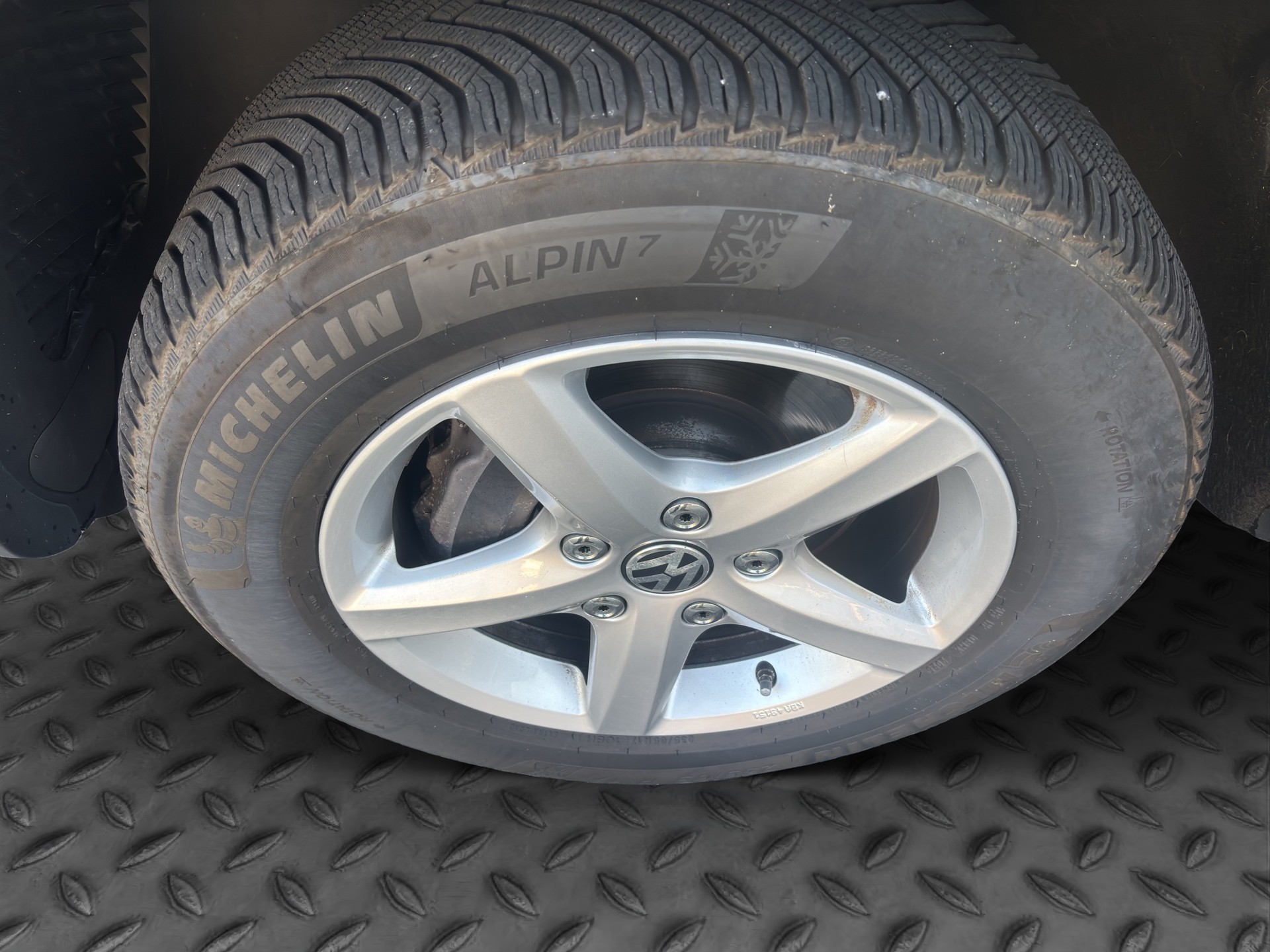 VW Touareg 3.0 TDI BlueMotion Technology Tiptronic-image-16