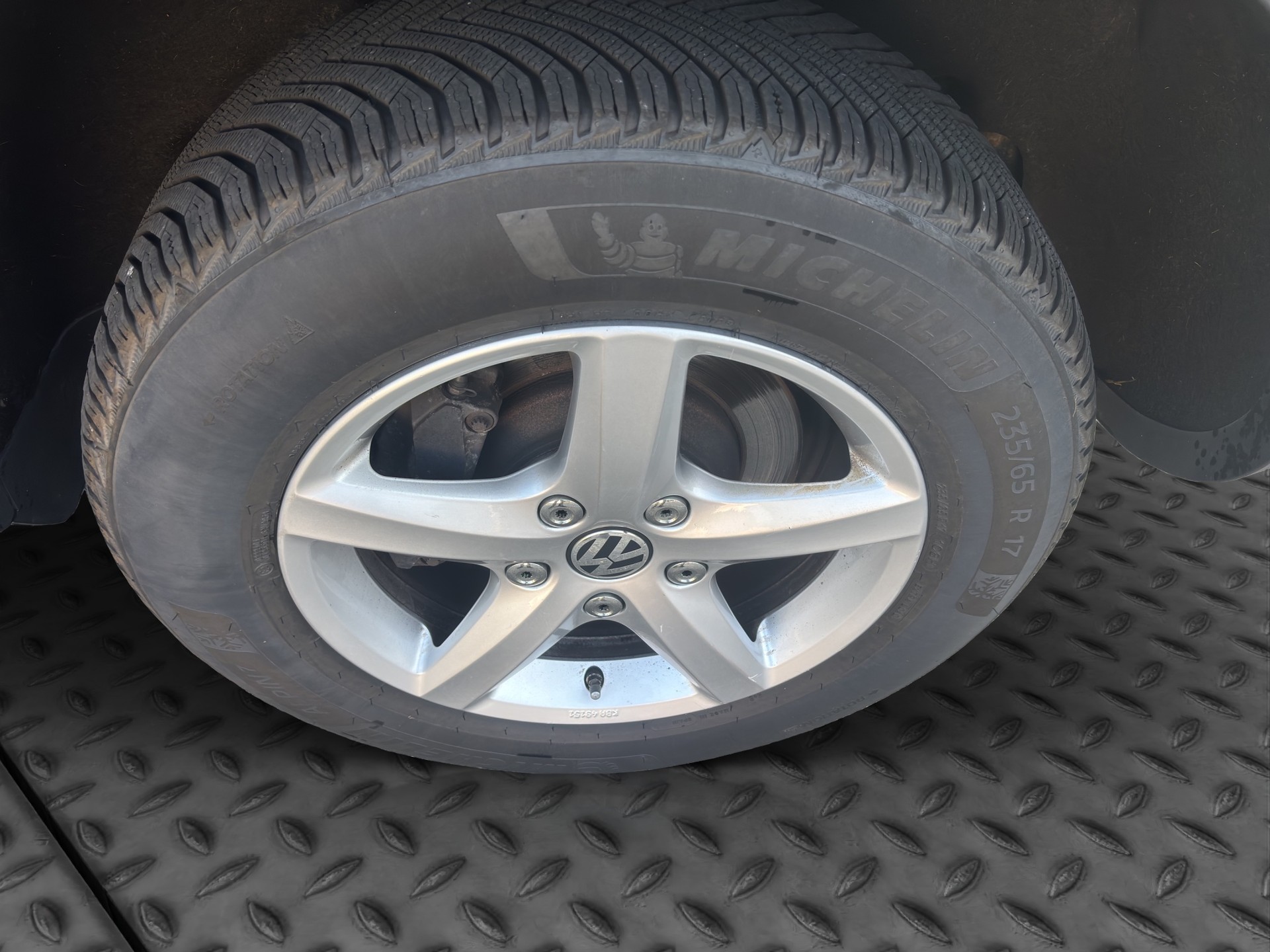 VW Touareg 3.0 TDI BlueMotion Technology Tiptronic-image-17