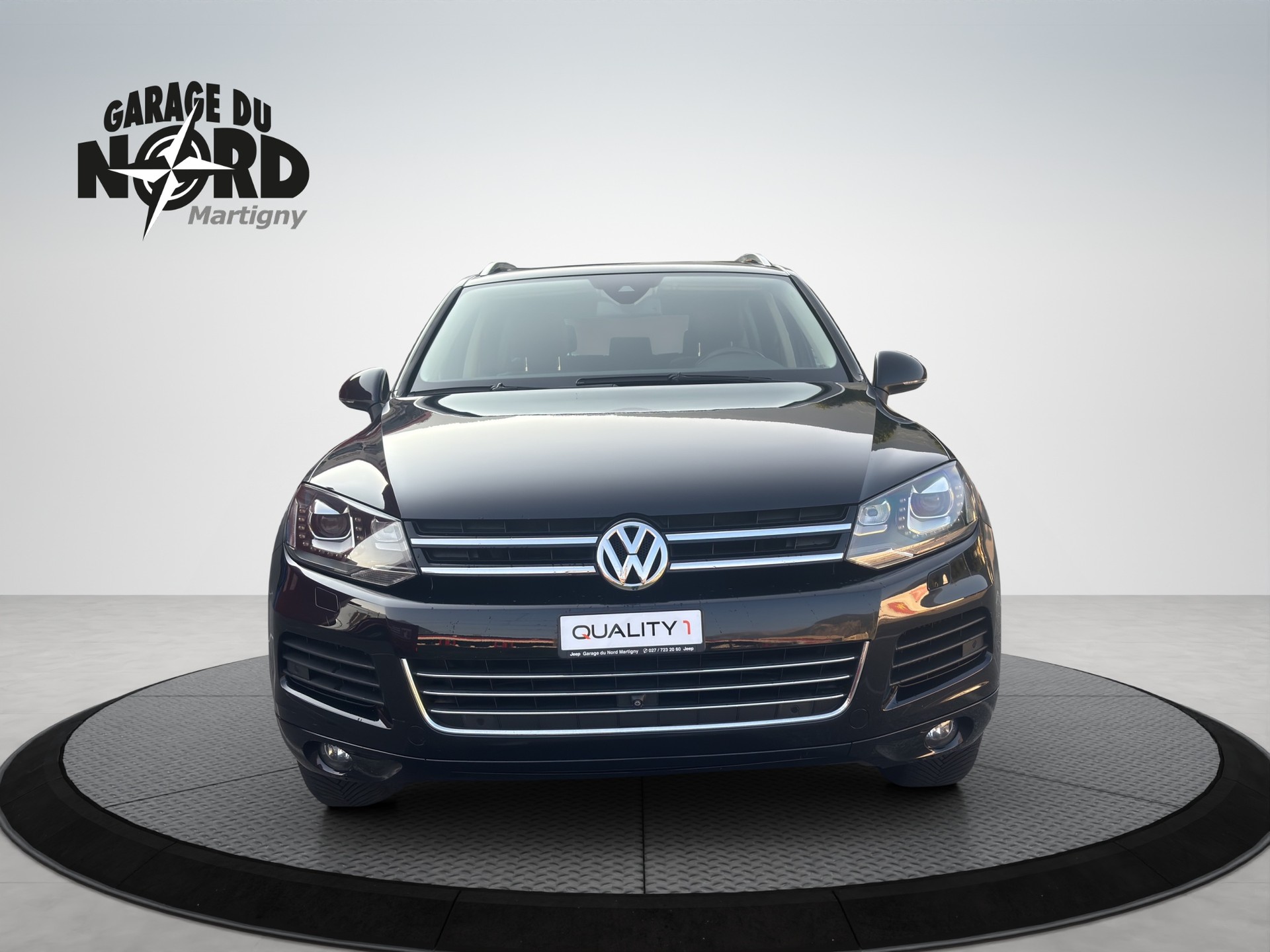 VW Touareg 3.0 TDI BlueMotion Technology Tiptronic-image-1