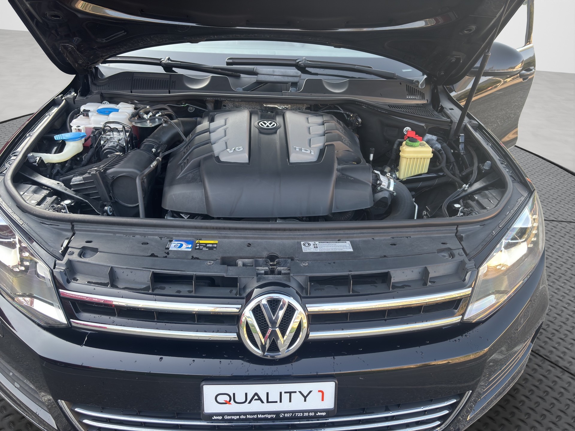 VW Touareg 3.0 TDI BlueMotion Technology Tiptronic-image-15