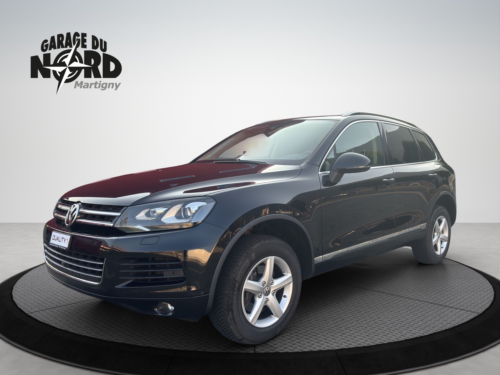 VW Touareg 3.0 TDI BlueMotion Technology Tiptronic-image-0