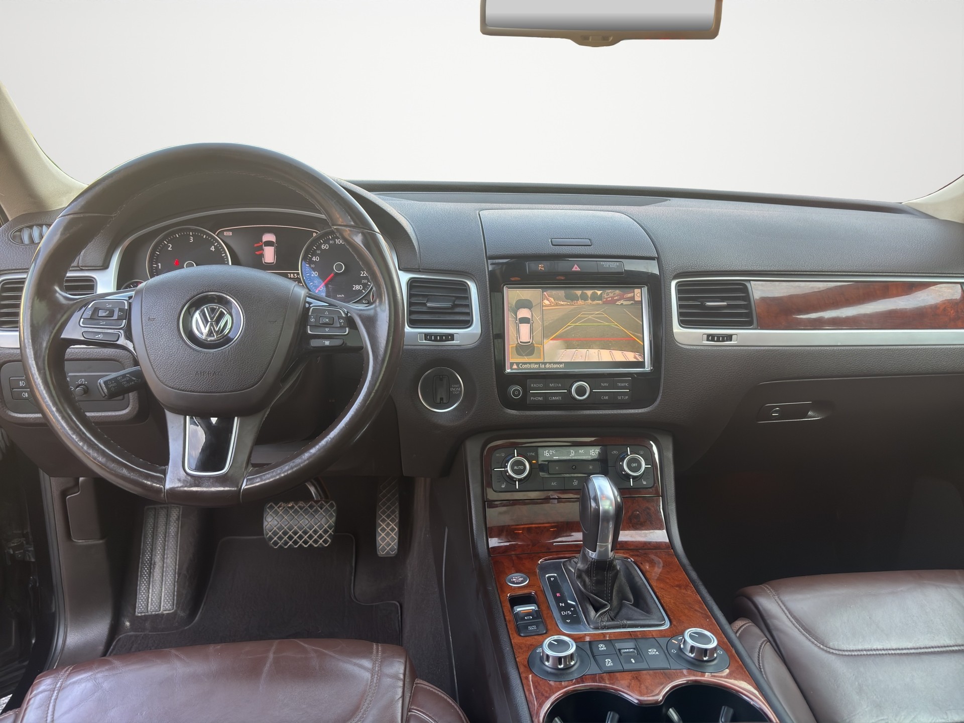 VW Touareg 3.0 TDI BlueMotion Technology Tiptronic-image-11