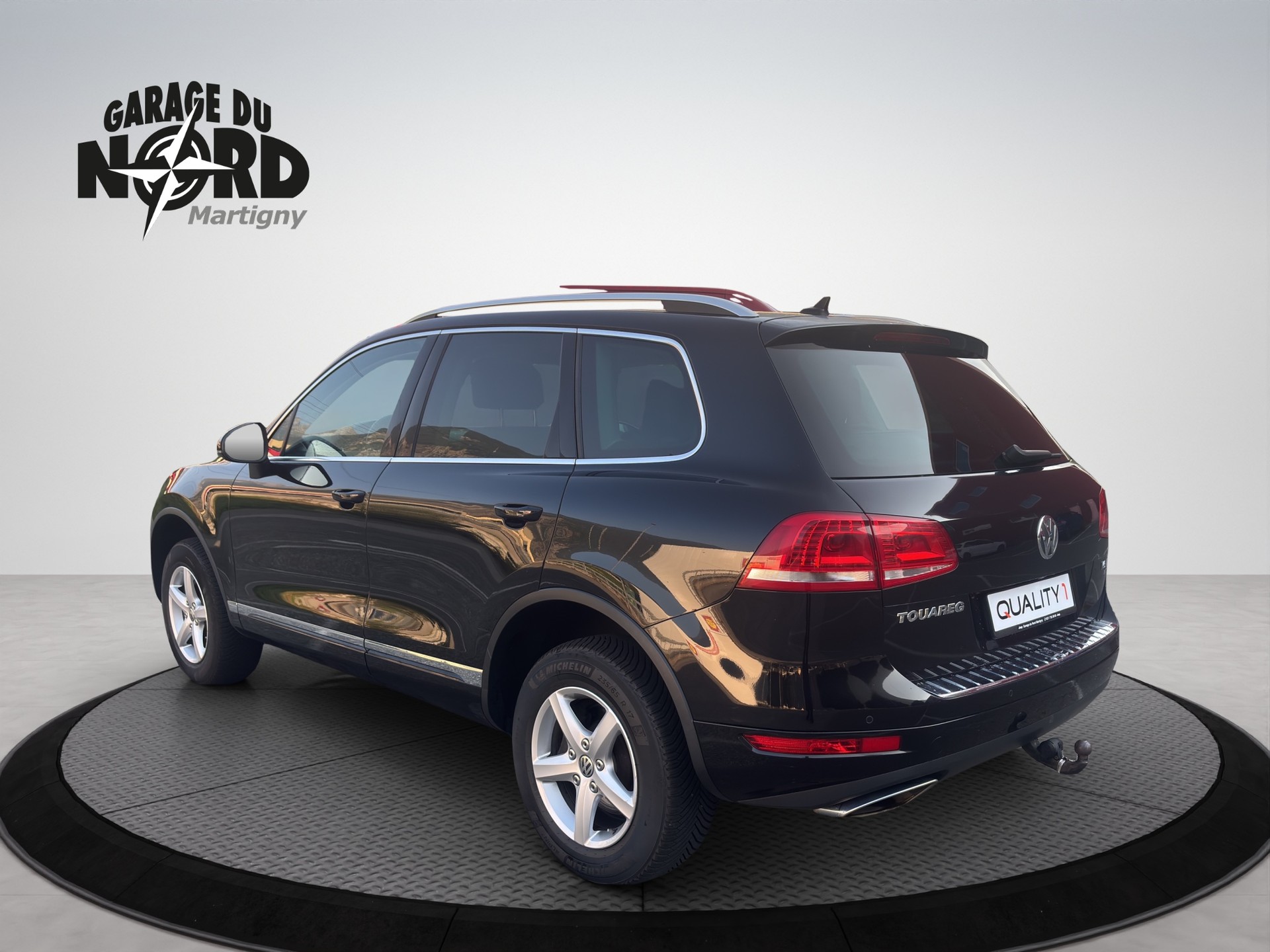 VW Touareg 3.0 TDI BlueMotion Technology Tiptronic-image-3