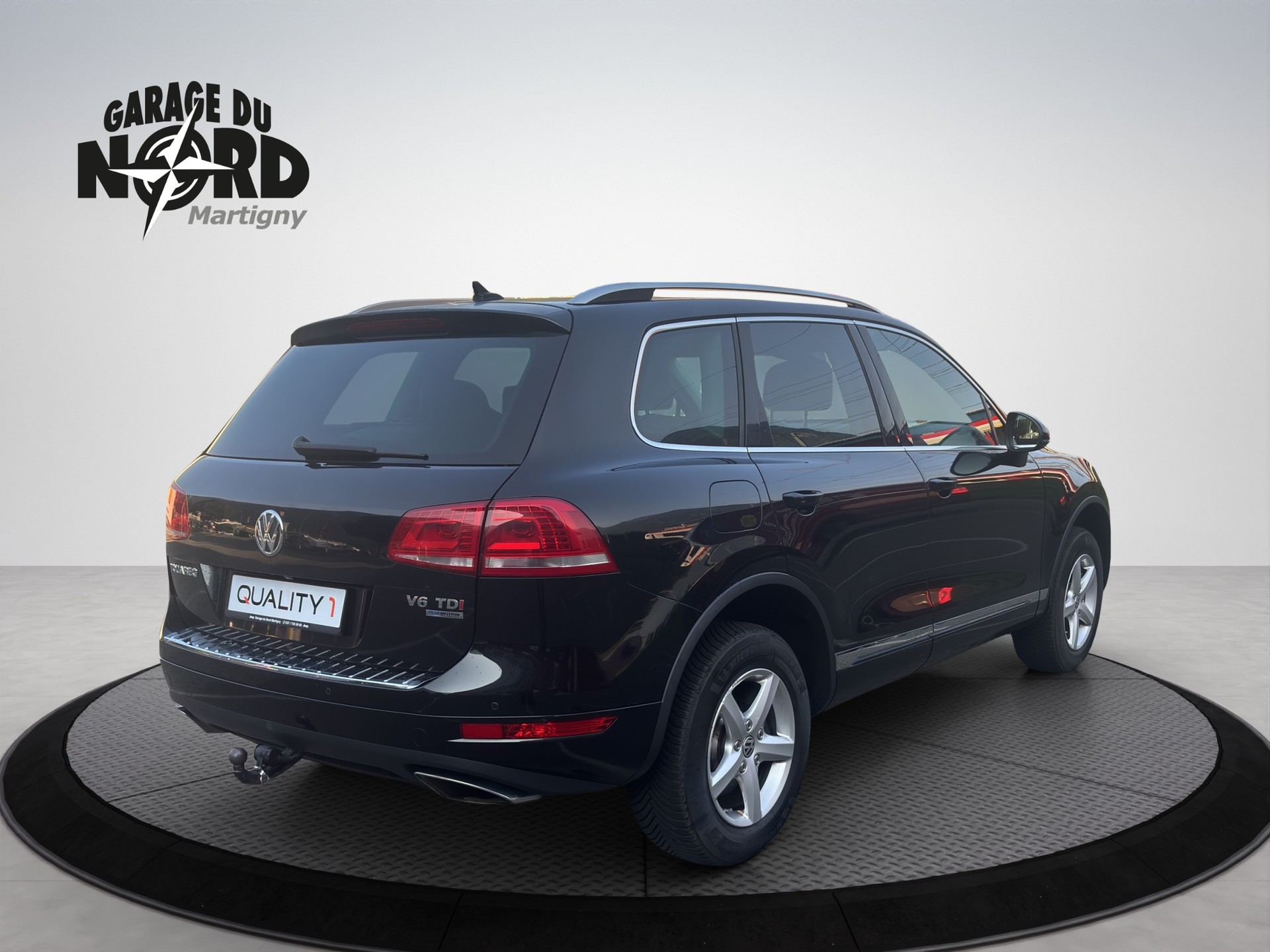 VW Touareg 3.0 TDI BlueMotion Technology Tiptronic-image-5