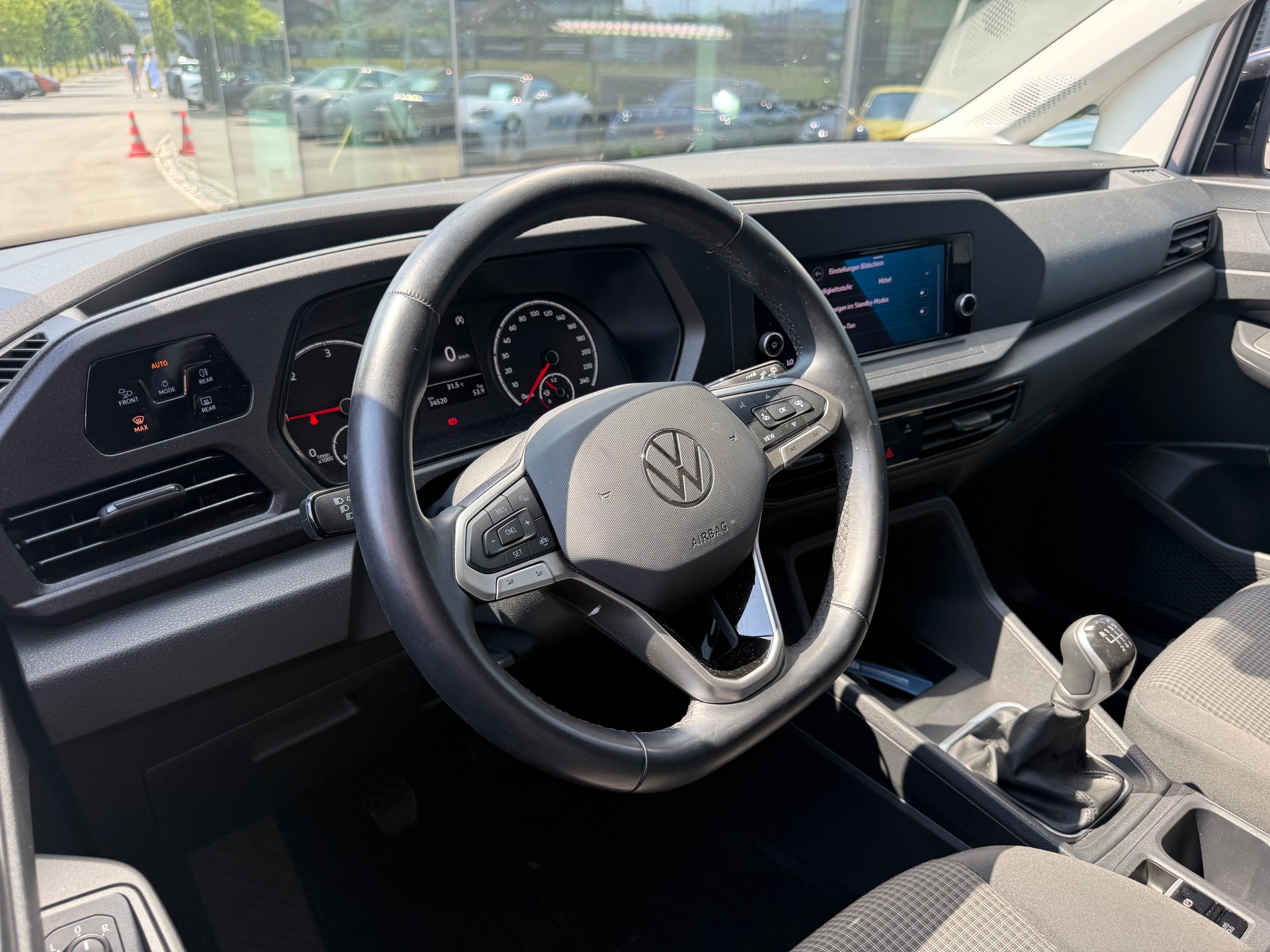 VW Caddy 2.0 TDI 4Motion Liberty-image-12
