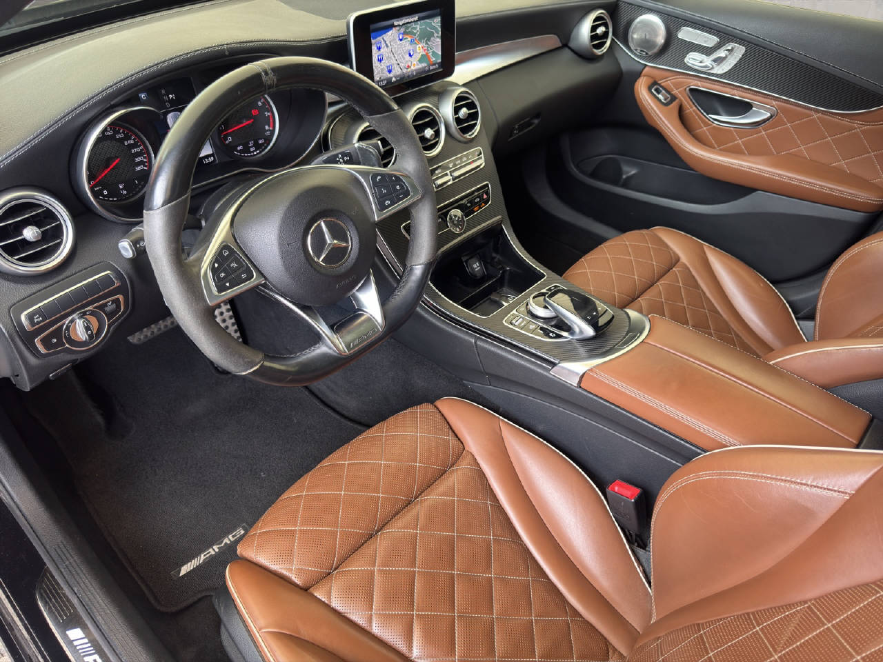MERCEDES-BENZ C-Klasse W205 C 63 S AMG 510PS-image-8