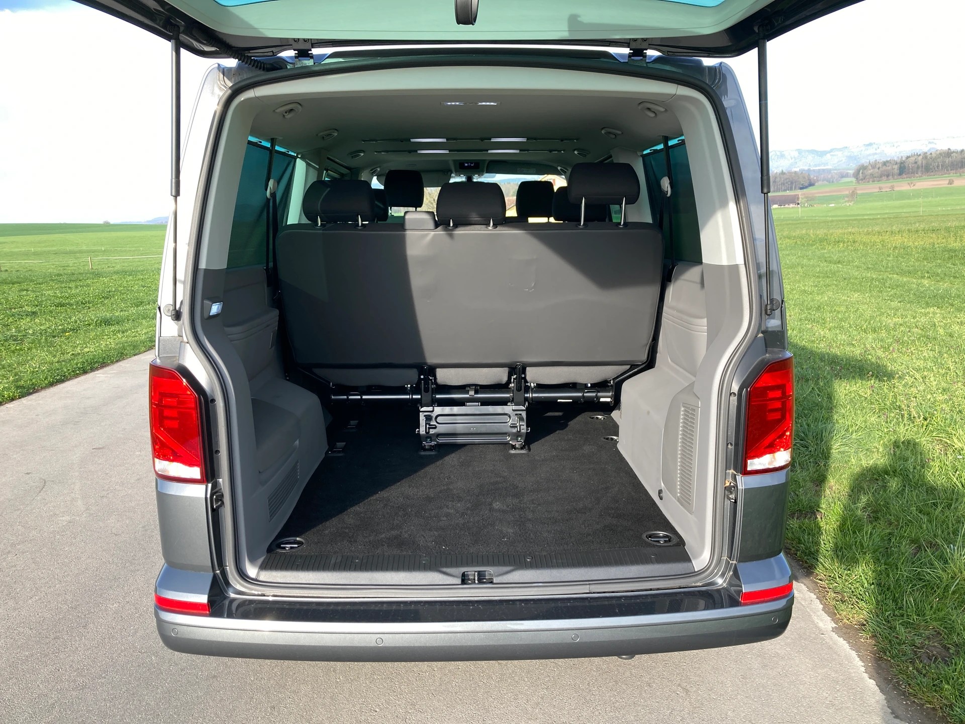 VW T6.1 ABTe-Caravelle 8 Sitzer-image-5