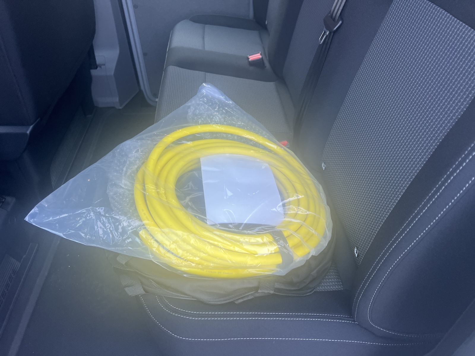 VW e-Transporter 70 kWh 4Motion-image-11