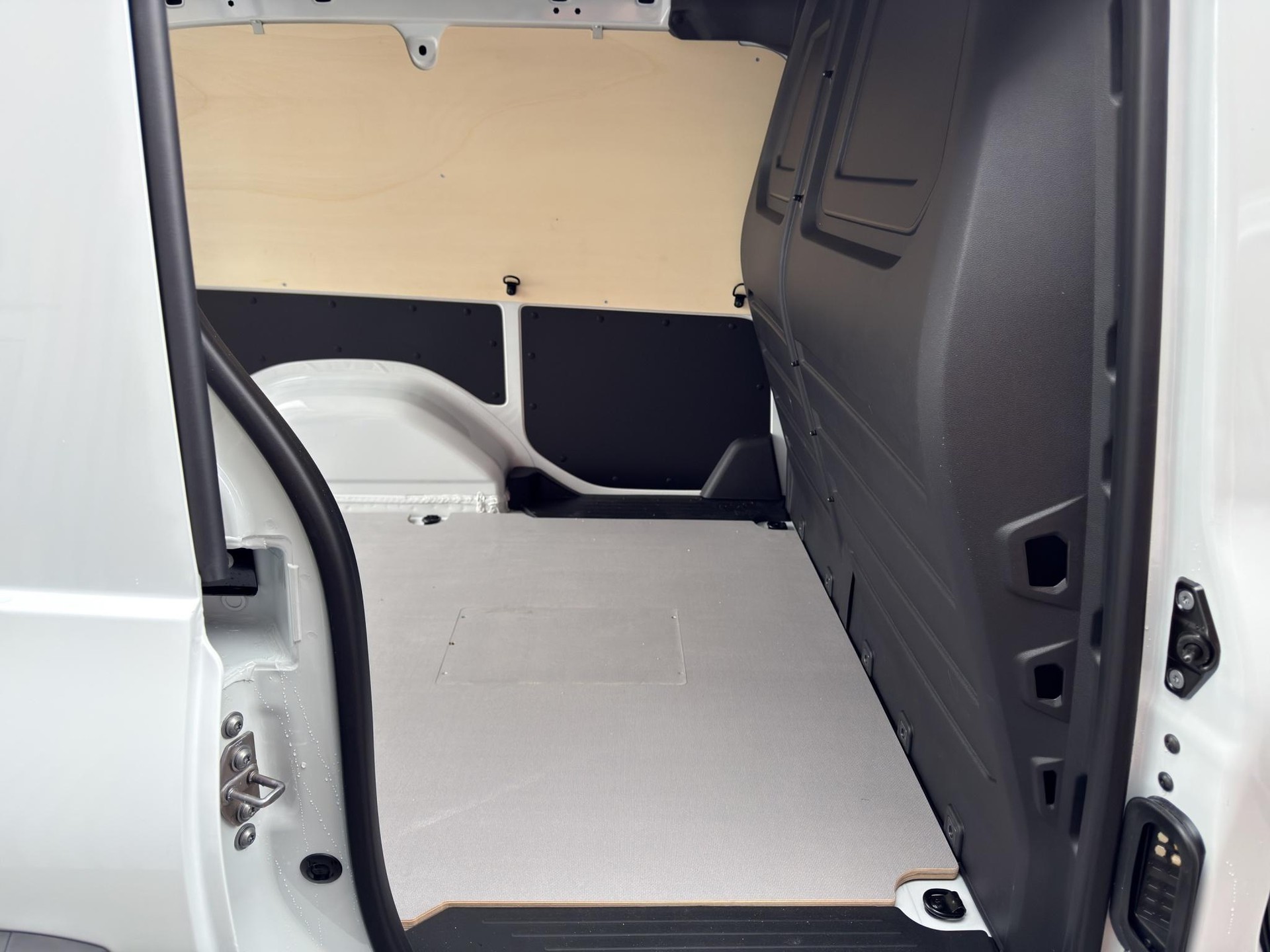 MERCEDES-BENZ eCitan Kaw. S 45 kWh-image-15