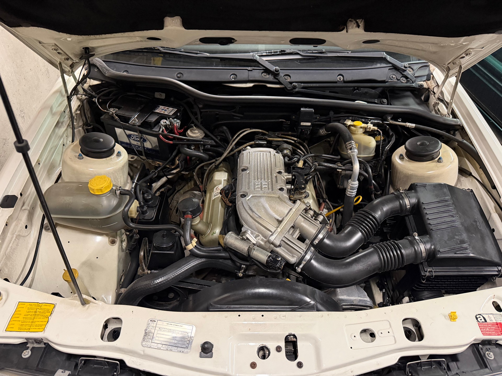 FORD 2.9i 4x4 Executive-image-4