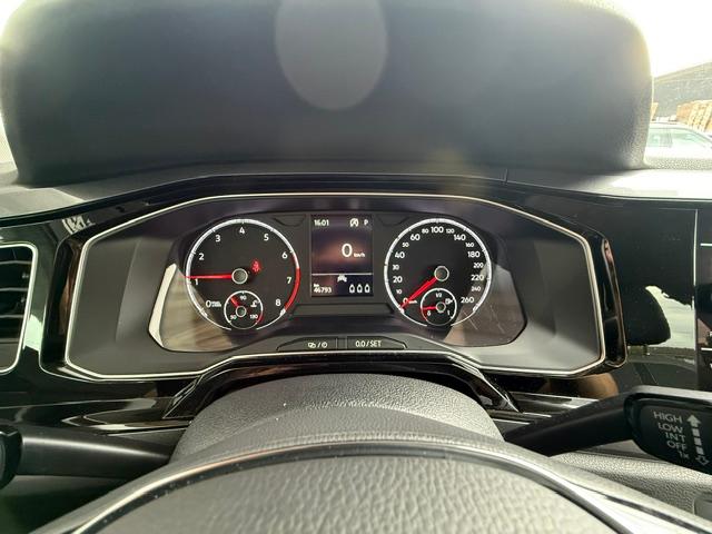 VW Polo 1.5 TSI Highline DSG-image-12