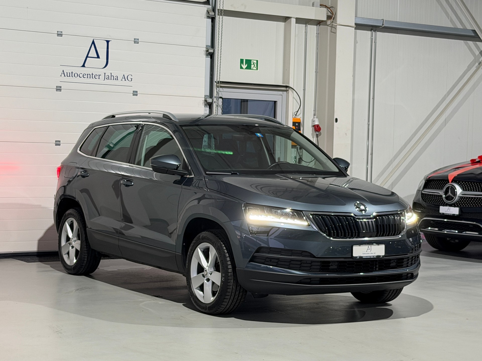 SKODA Karoq 1.5 TSI Style DSG AHK 1.5T-image-4