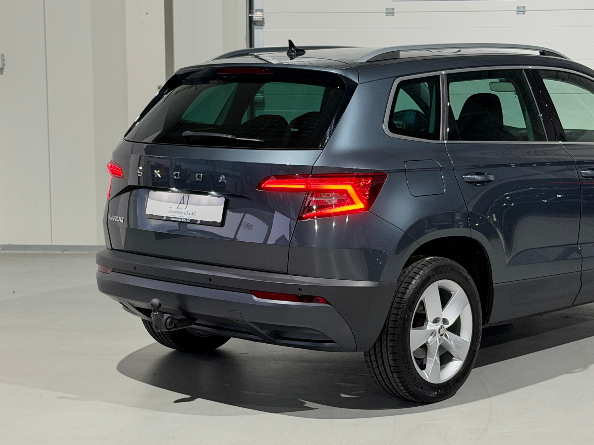 SKODA Karoq 1.5 TSI Style DSG AHK 1.5T-image-6