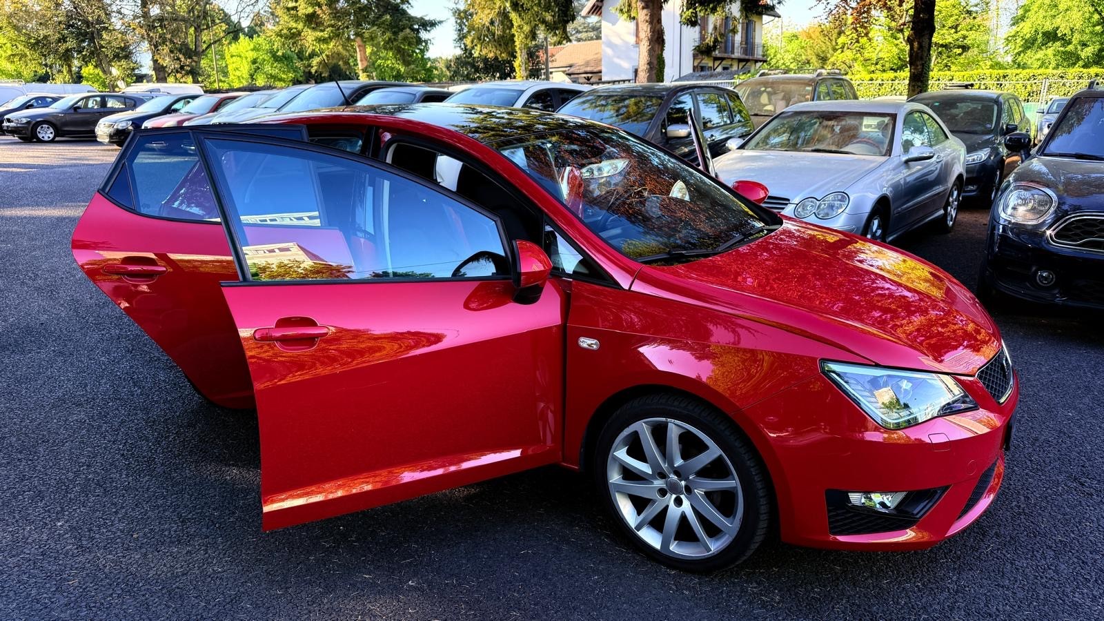 SEAT Ibiza SC 1.2 TSI FR Stopp-Start-image-14