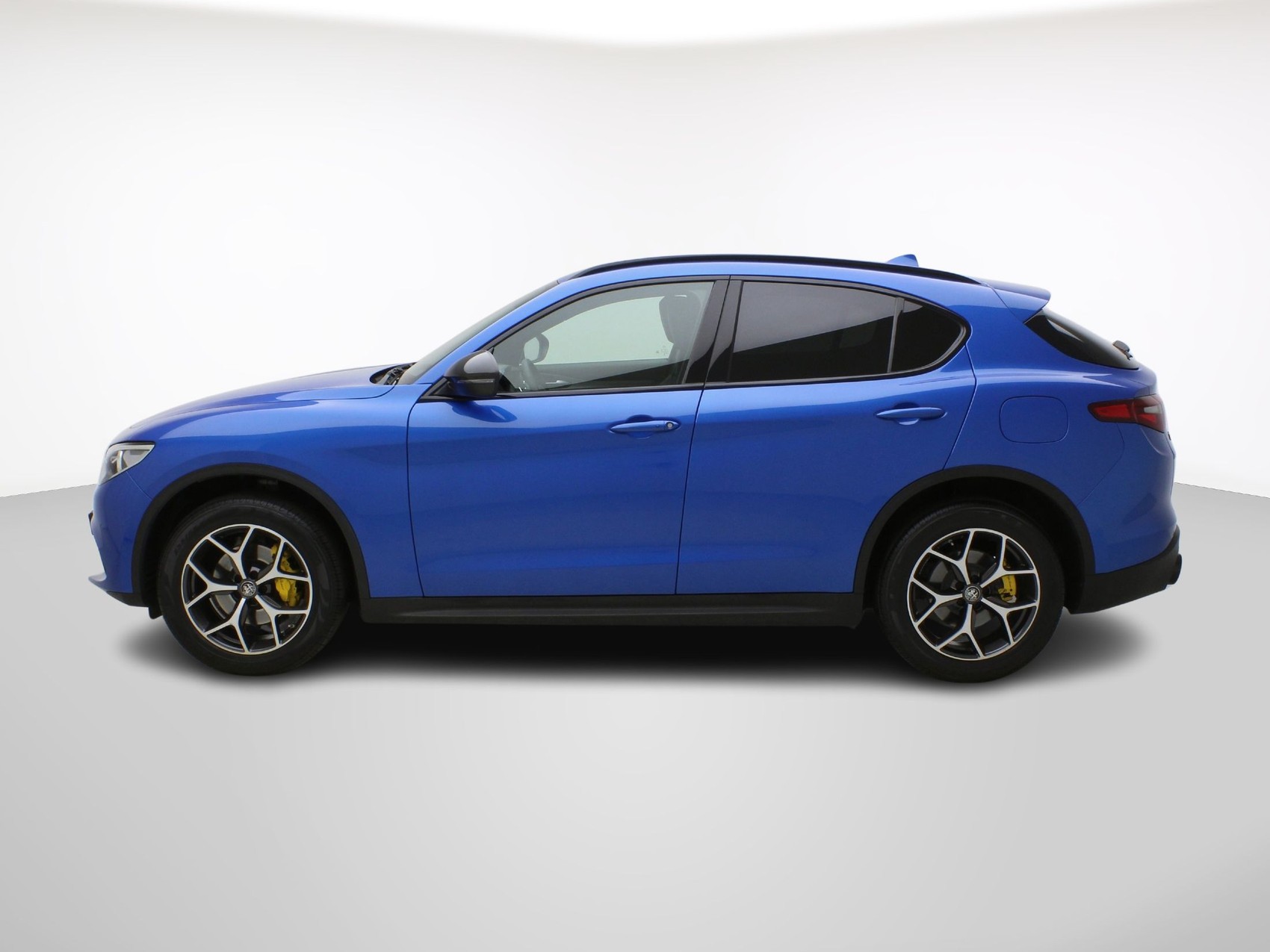 ALFA ROMEO Stelvio 2.0 Q4 Sport-image-2