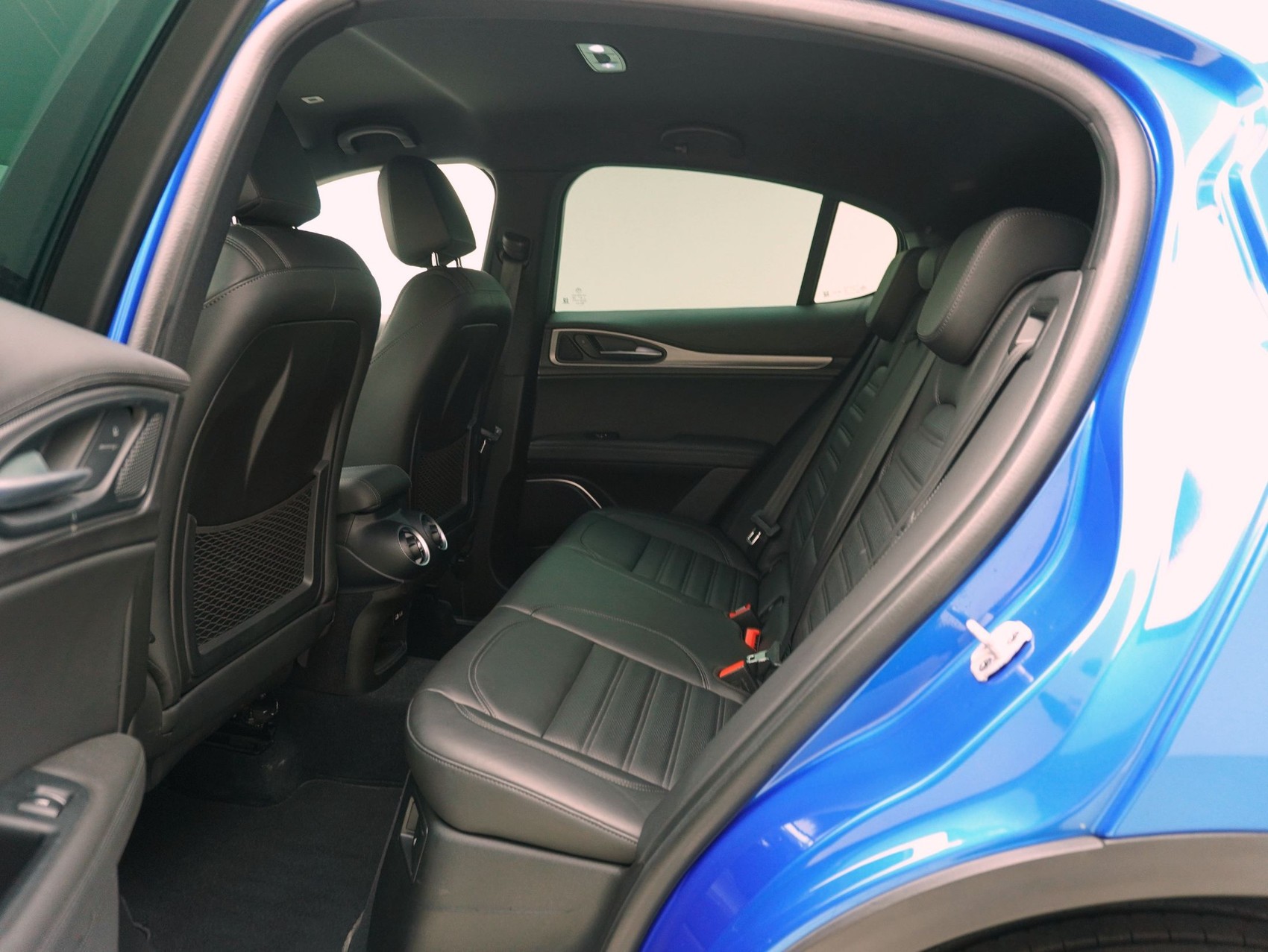 ALFA ROMEO Stelvio 2.0 Q4 Sport-image-11